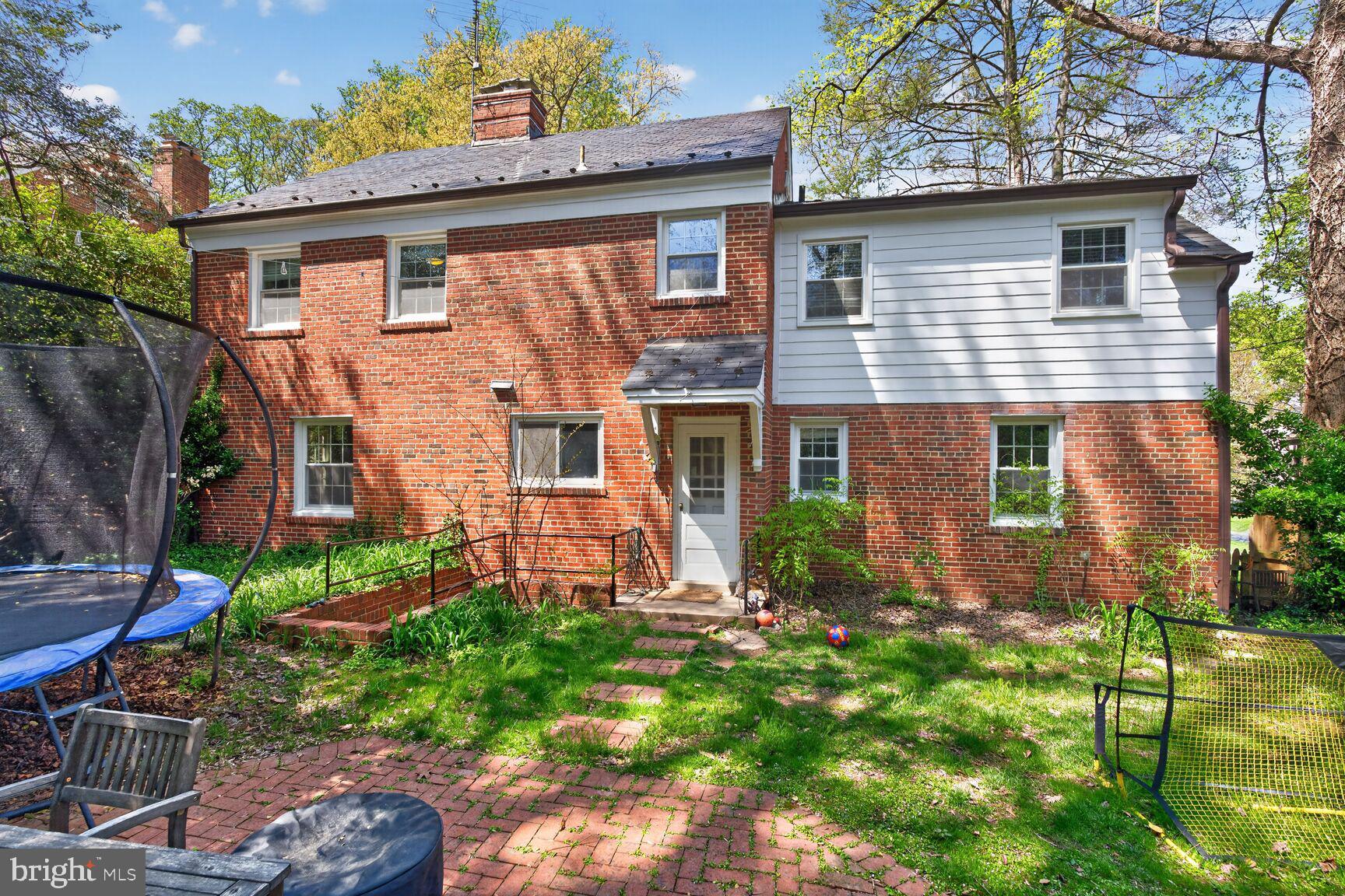 ROLLINGWOOD - Residential