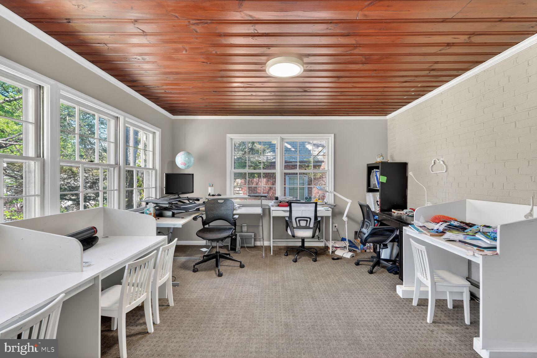 ROLLINGWOOD - Residential