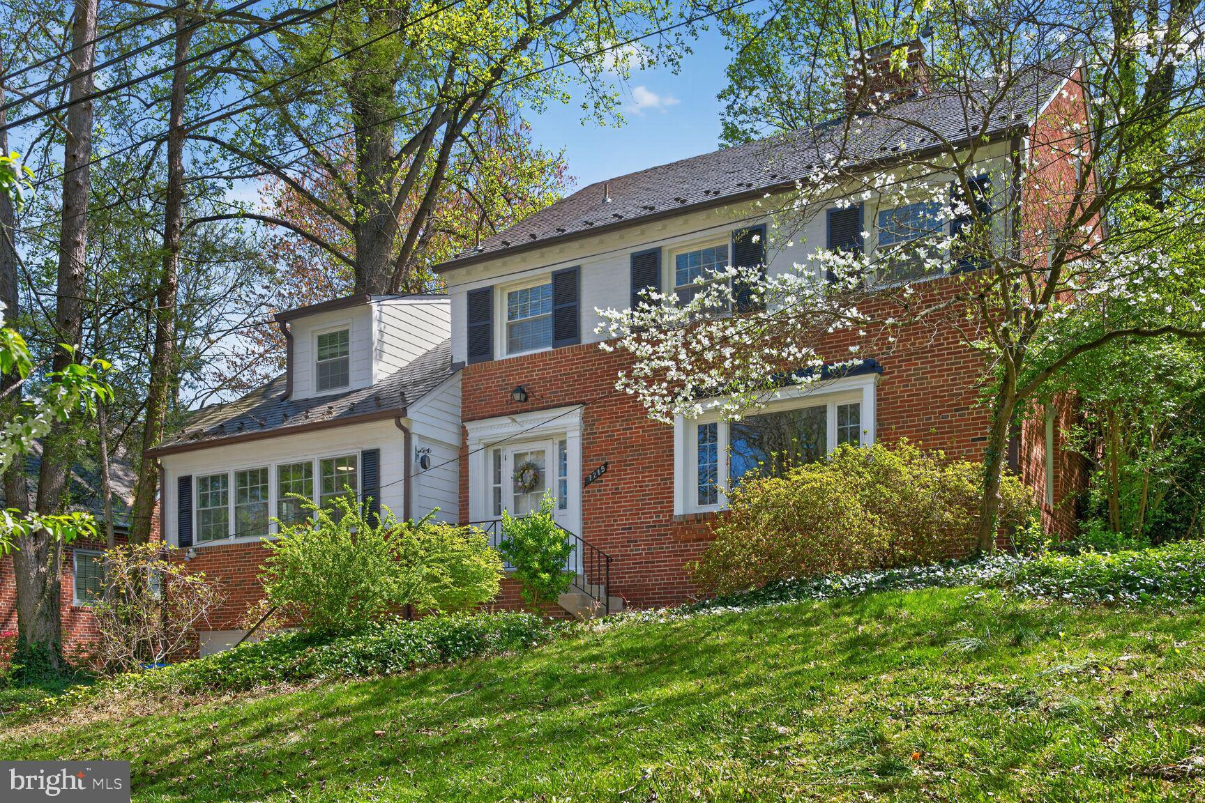 ROLLINGWOOD - Residential