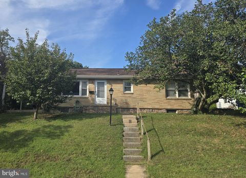 144 POPLAR STREET HIGHSPIRE PA 17034