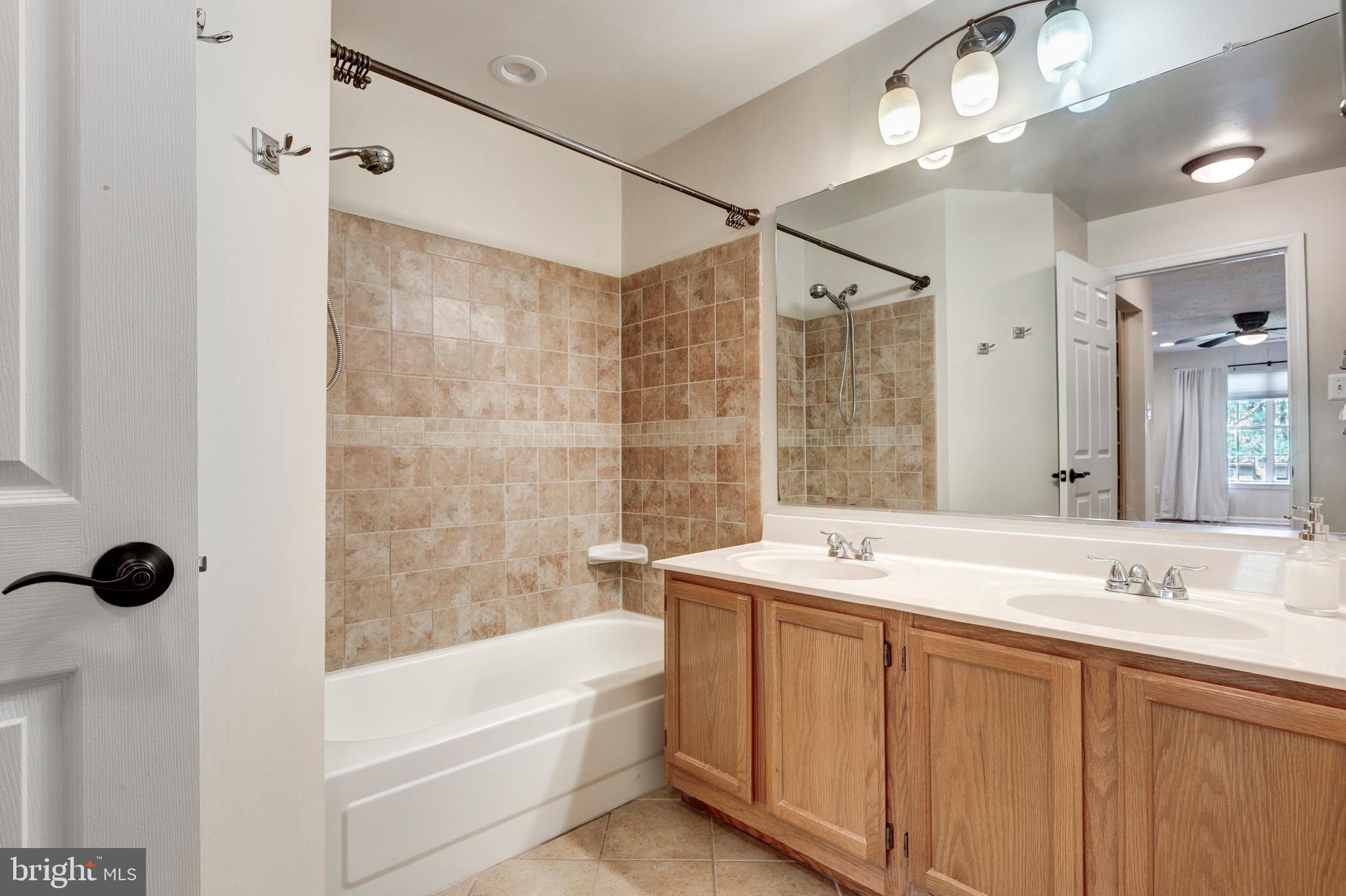 DORSEY HALL - Residential