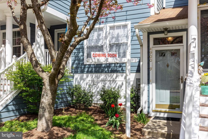 Move-In Ready, Lovely 2-Bedroom open floor plan Condo in the desirable Ellicott City Area!
This well-maintained unit includes two bedrooms, 2 full baths, Living Room and Dining Room enhanced by detailed wainscoting. Master bedroom has a ceiling fan, walk-in closet and vinyl flooring.
Second Bedroom is carpeted with recessed lighting. The Kitchen over looks the living area with standard size washer and dryer behind double doors. Large Lower unit has a walk out leading to your own private deck surrounded by mature trees.  Great location with access to near-by shopping center.  Close to major routes, Centennial Park, Columbia Mall, and Columbia Association Trails and Pools.  New Sliding door and Deck. Copper piping installed in the utility room.