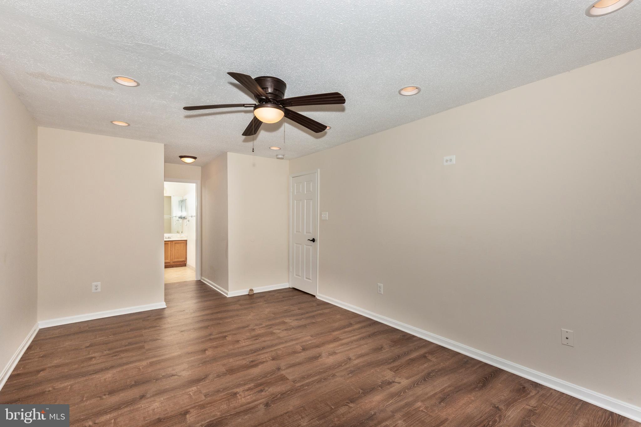 DORSEY HALL - Residential