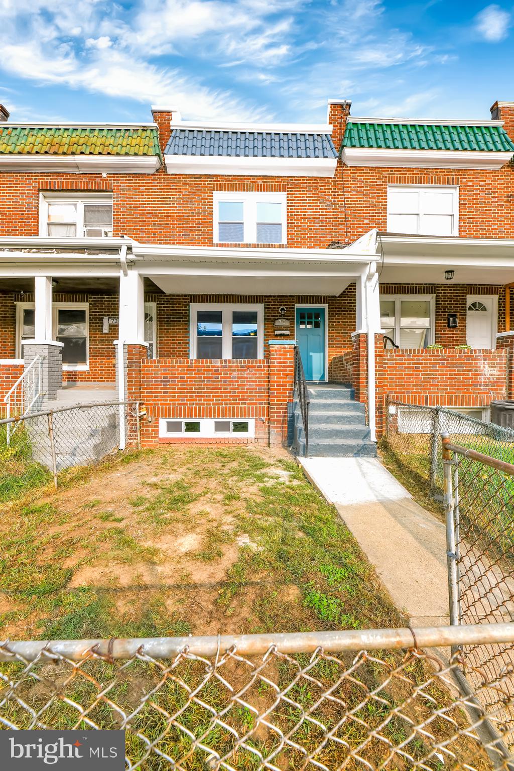 SAINT JOSEPHS - Residential Lease