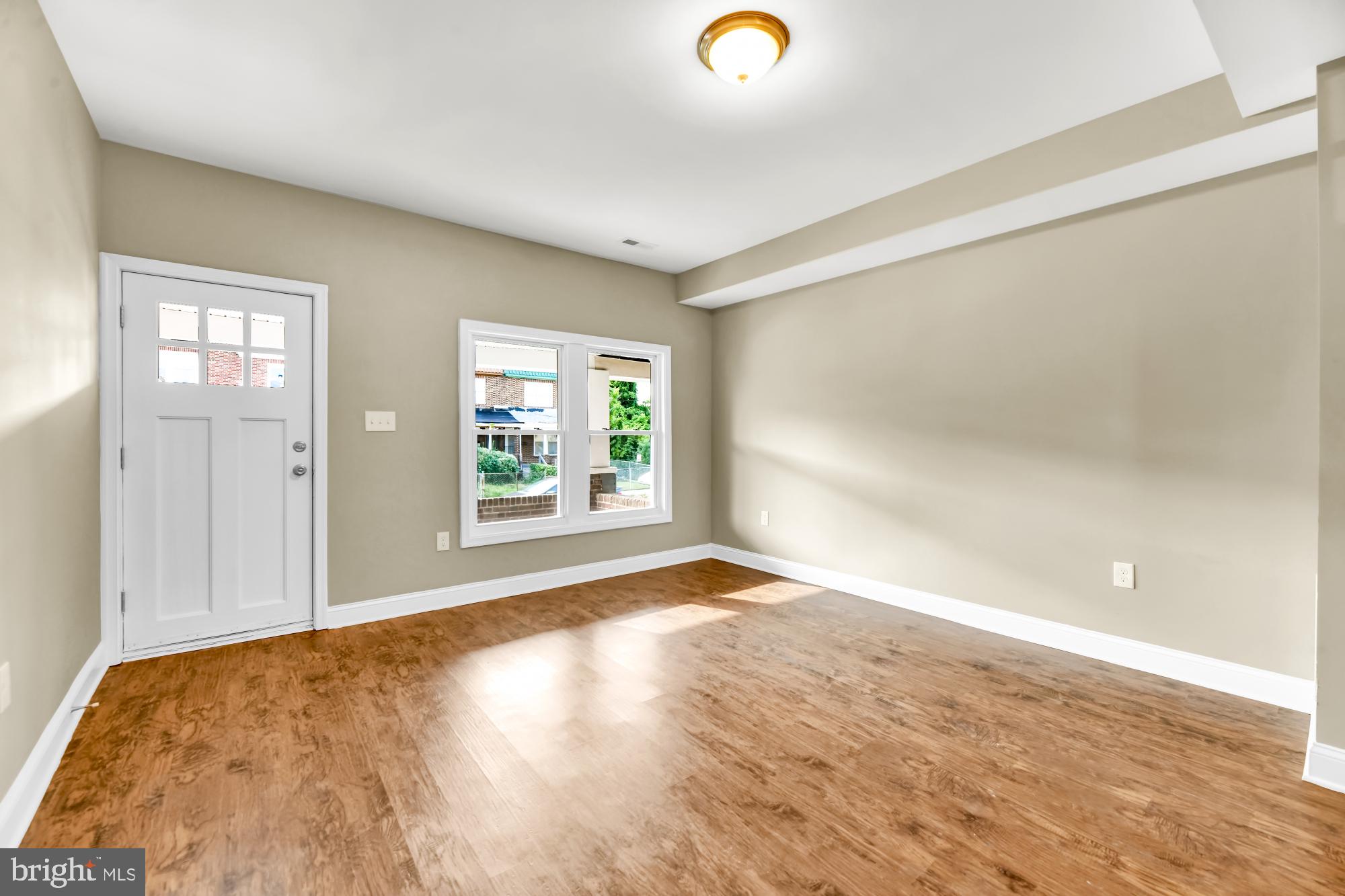 SAINT JOSEPHS - Residential Lease