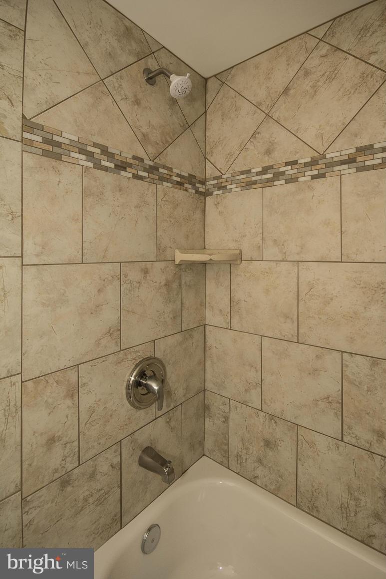 HAWTHORNE - Residential