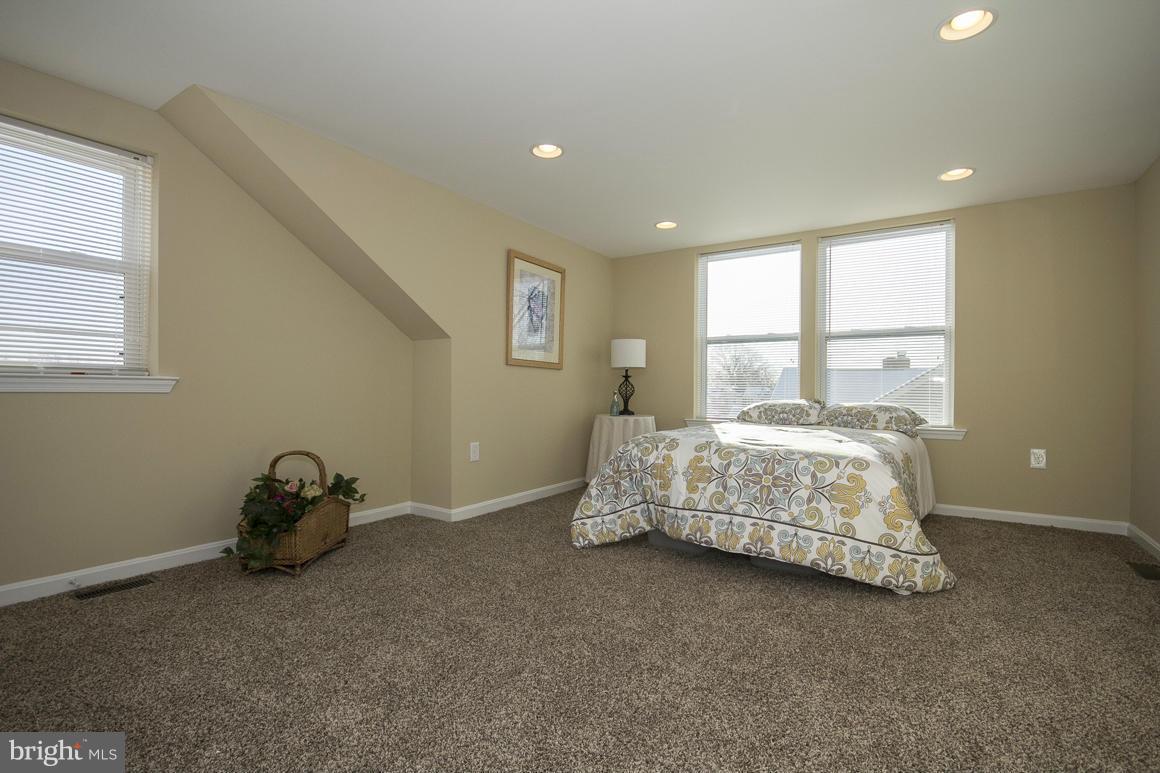 HAWTHORNE - Residential