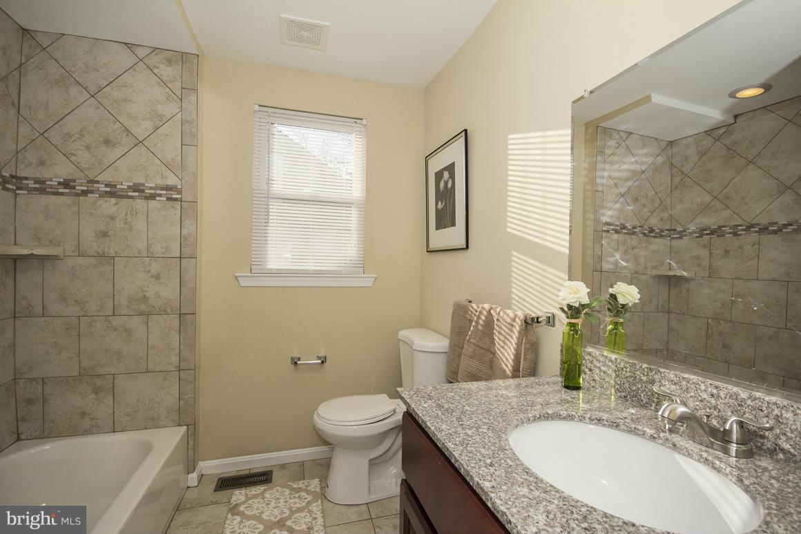 HAWTHORNE - Residential