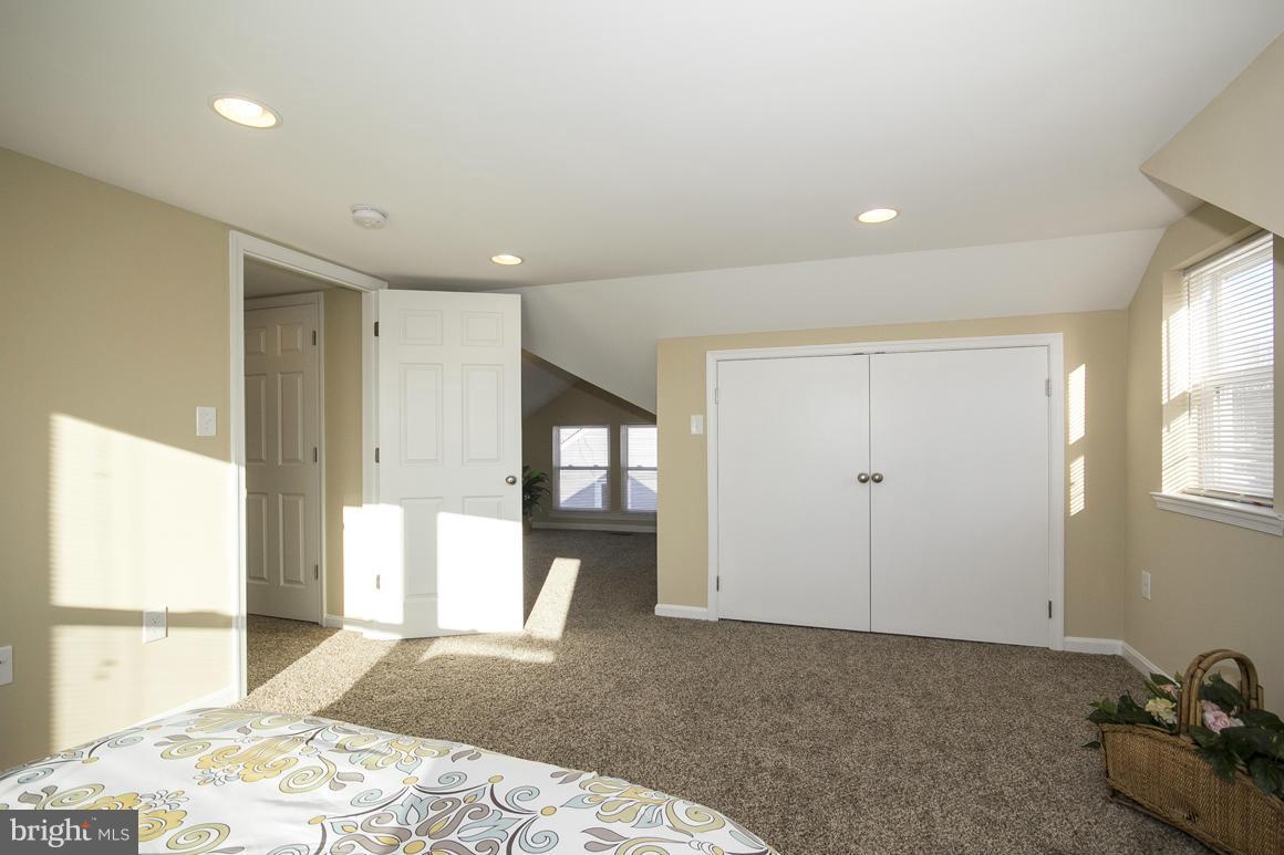 HAWTHORNE - Residential