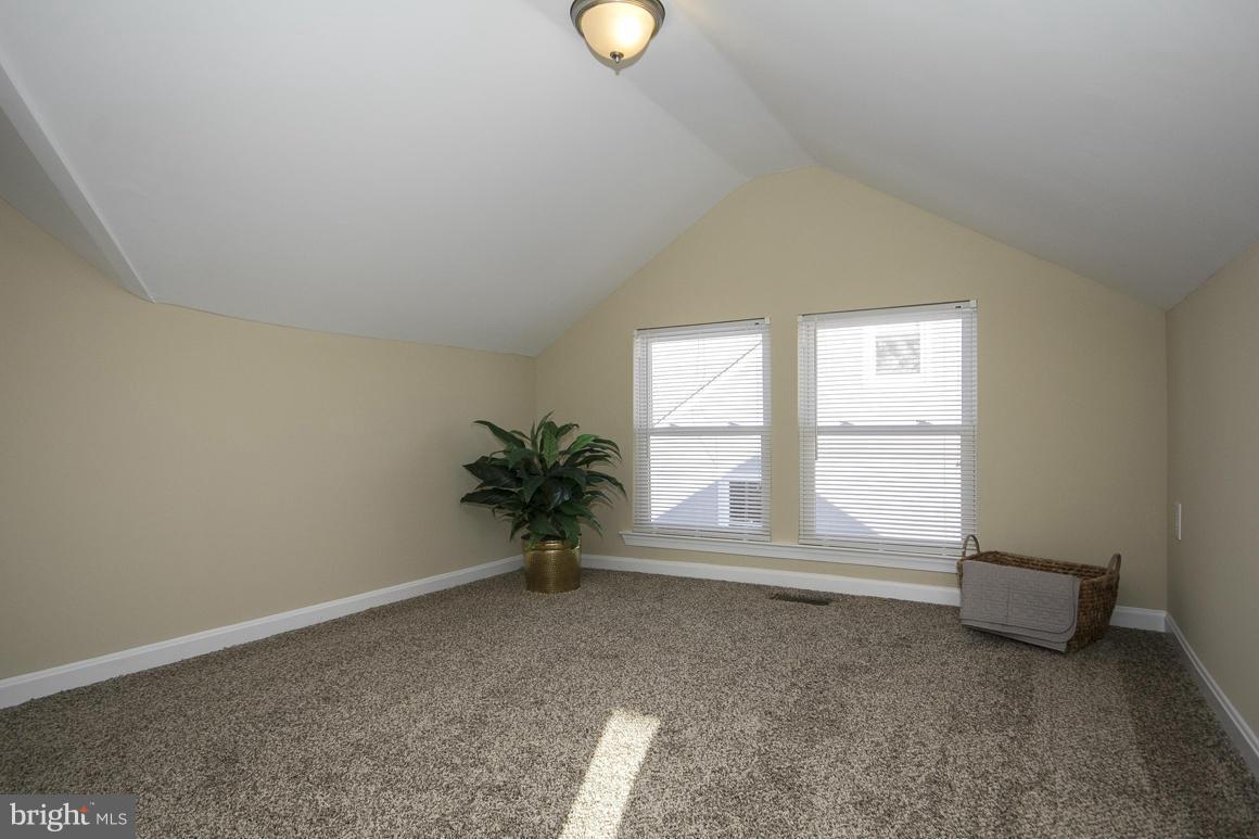 HAWTHORNE - Residential