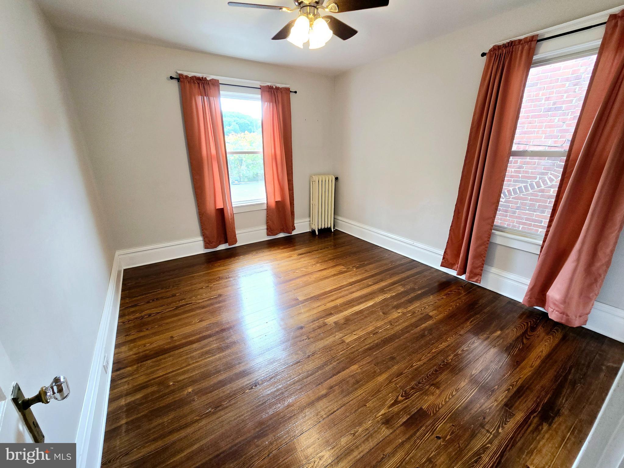 WEST SIDE - Residential