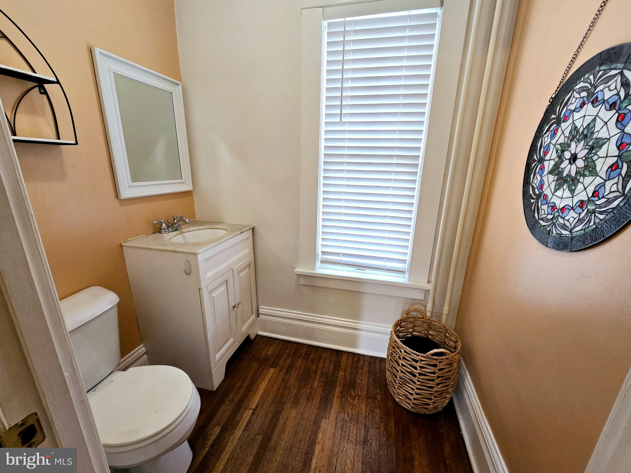 WEST SIDE - Residential