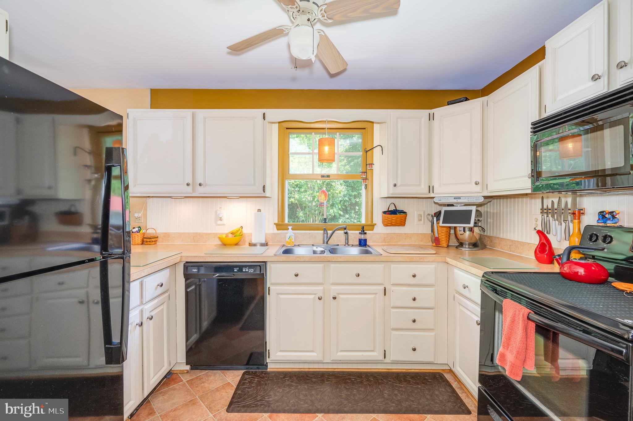 GREENWOOD ACRES - Residential