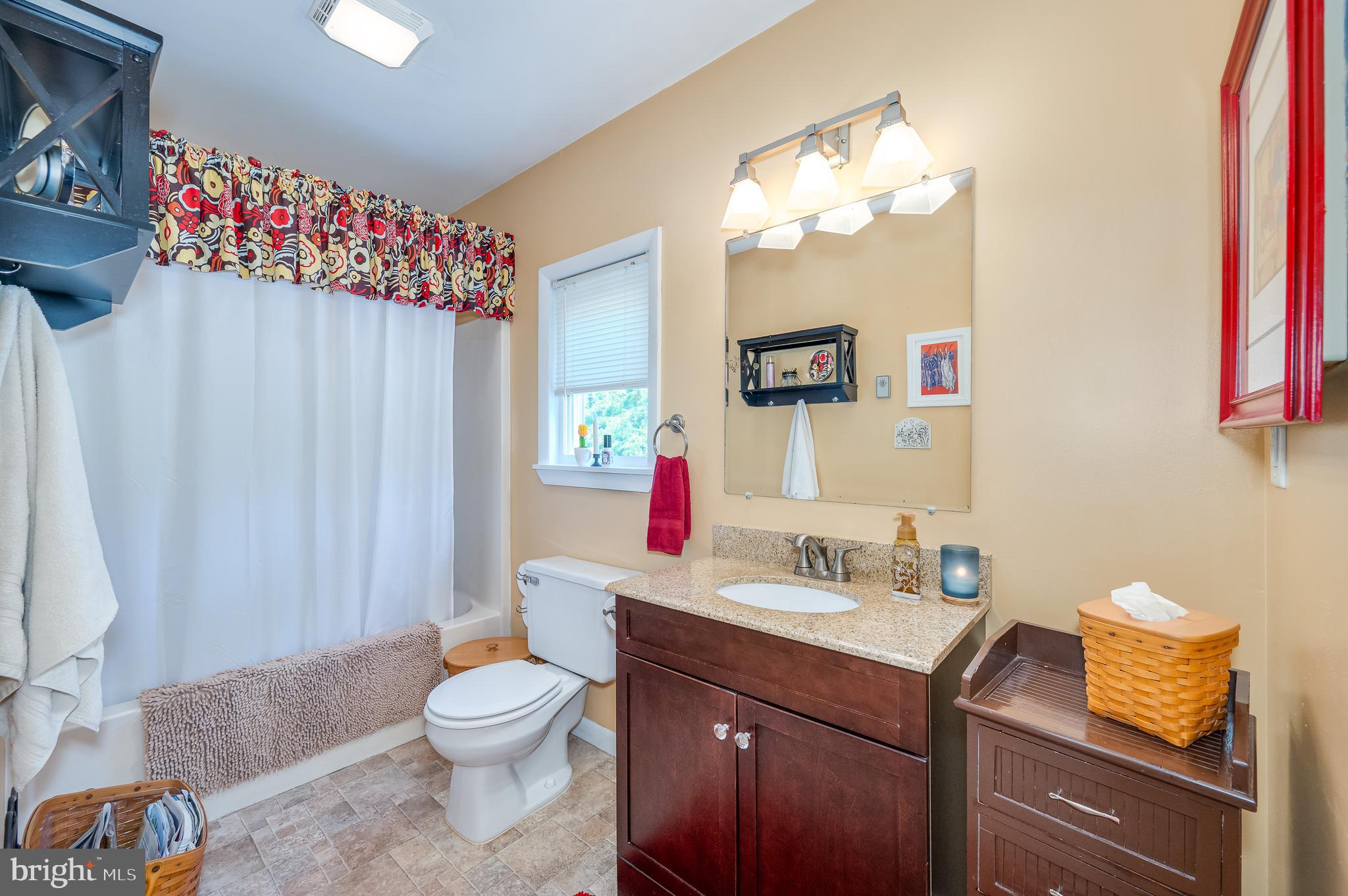 GREENWOOD ACRES - Residential