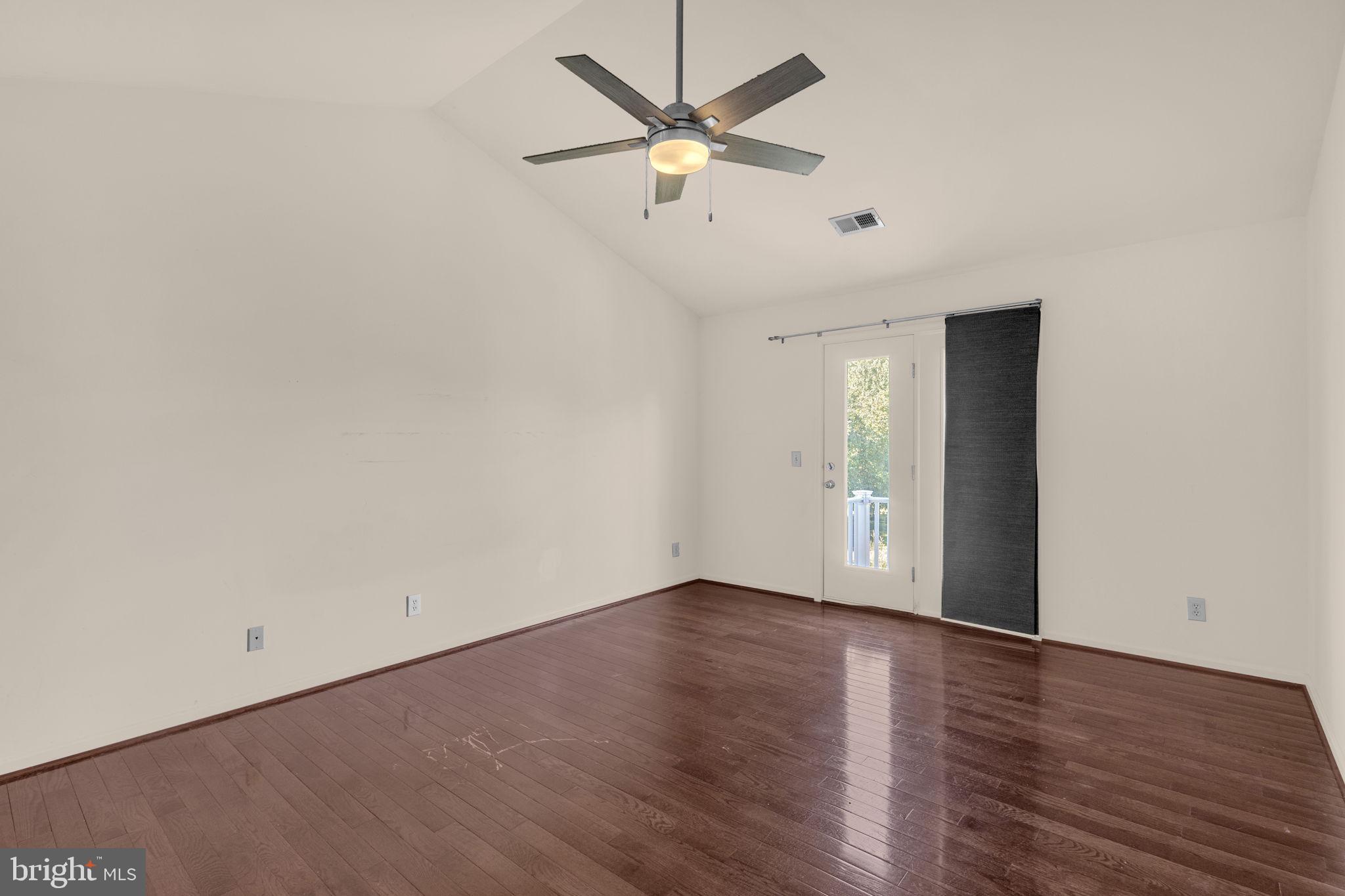 SHELLFIELD SHORES - Residential