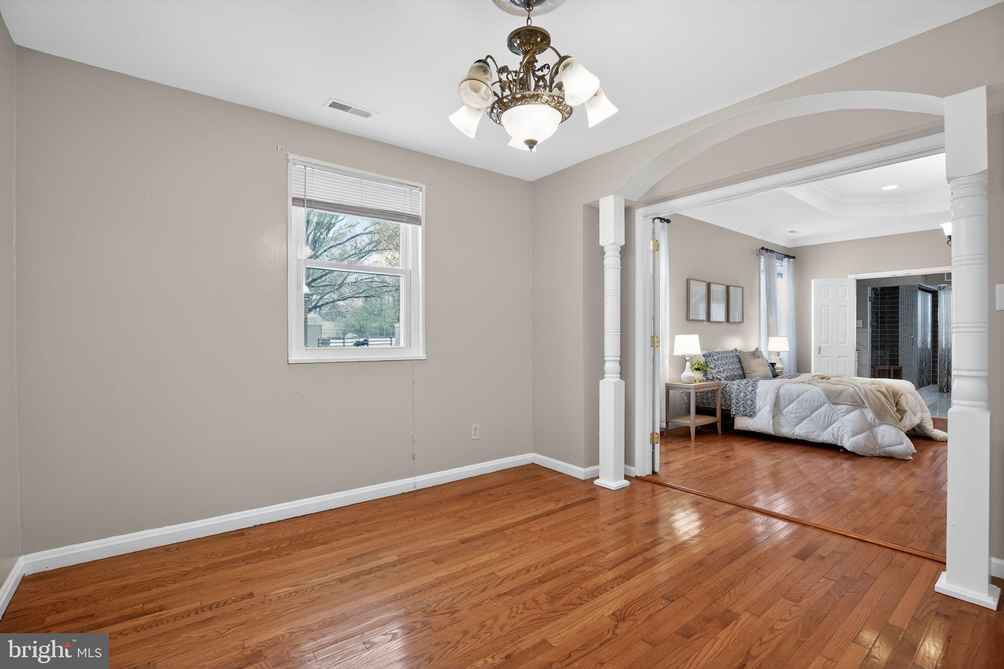 HORSE SHOE ROAD - Residential