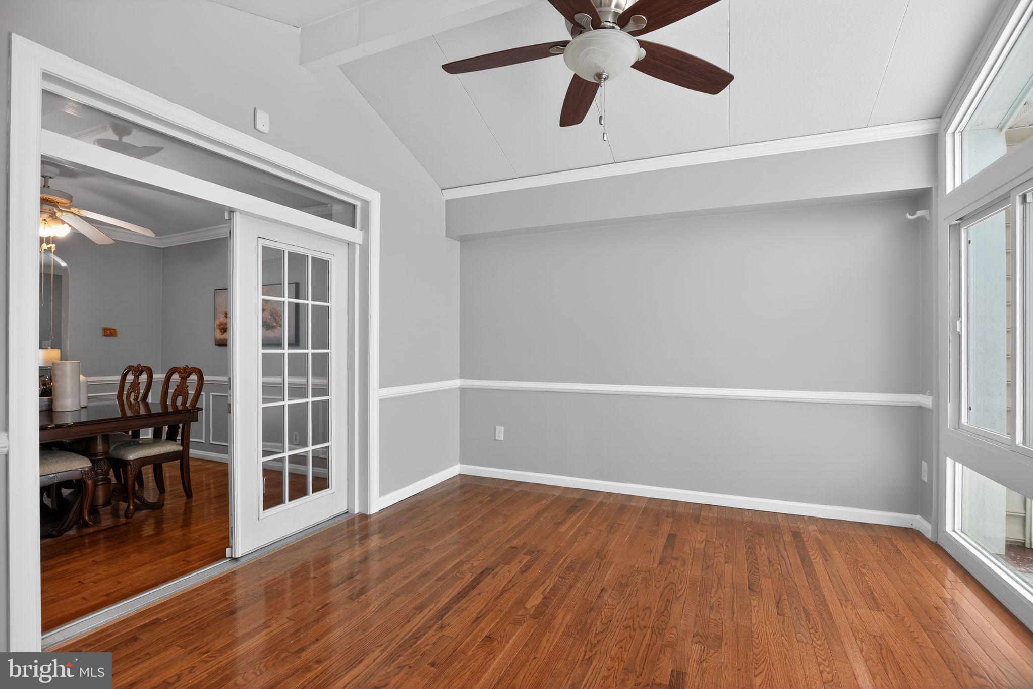 HORSE SHOE ROAD - Residential