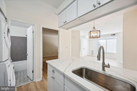 9912 HELLINGLY PLACE 152 GAITHERSBURG MD 20886
