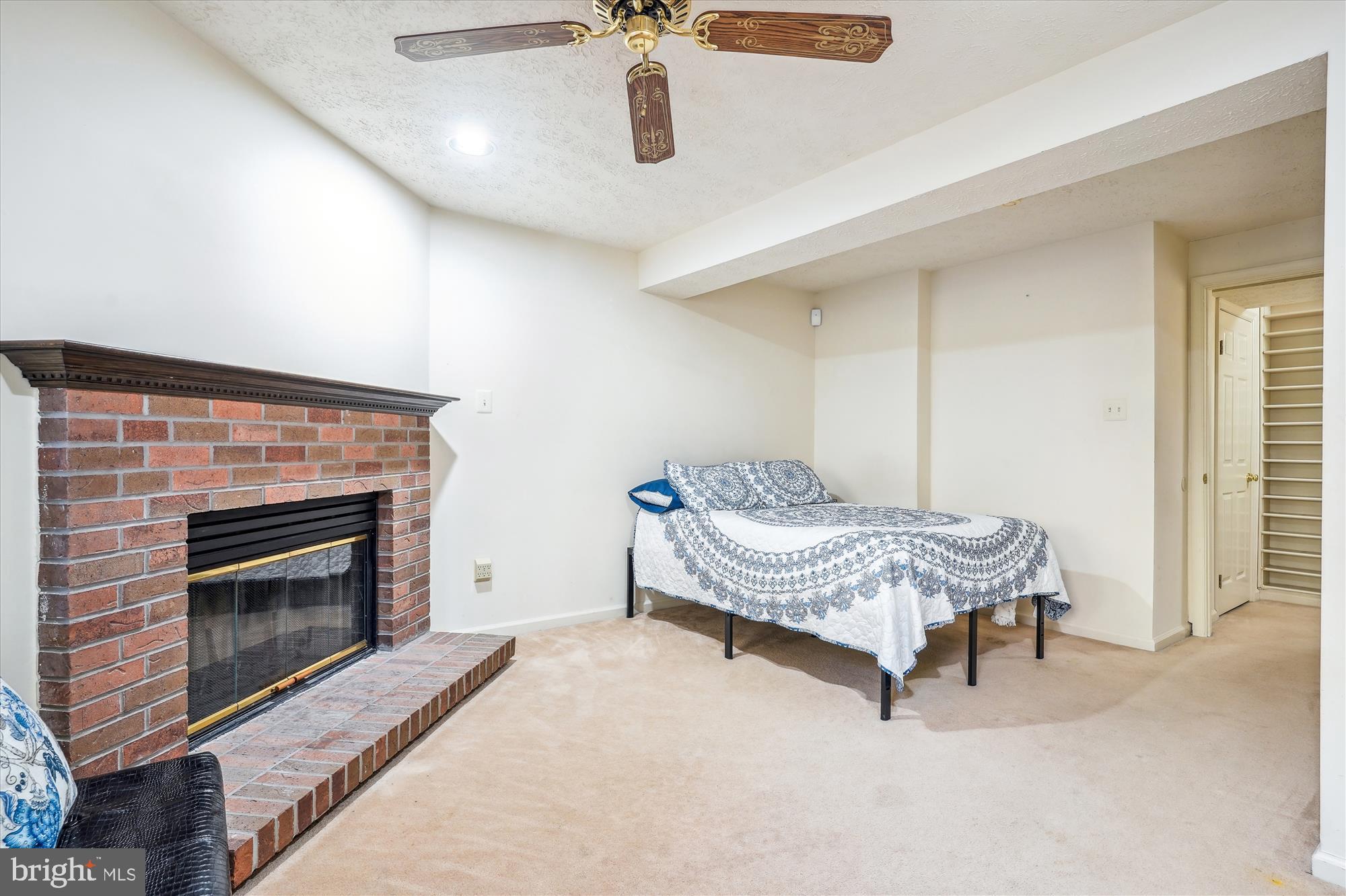 NEWINGTON HEIGHTS - Residential