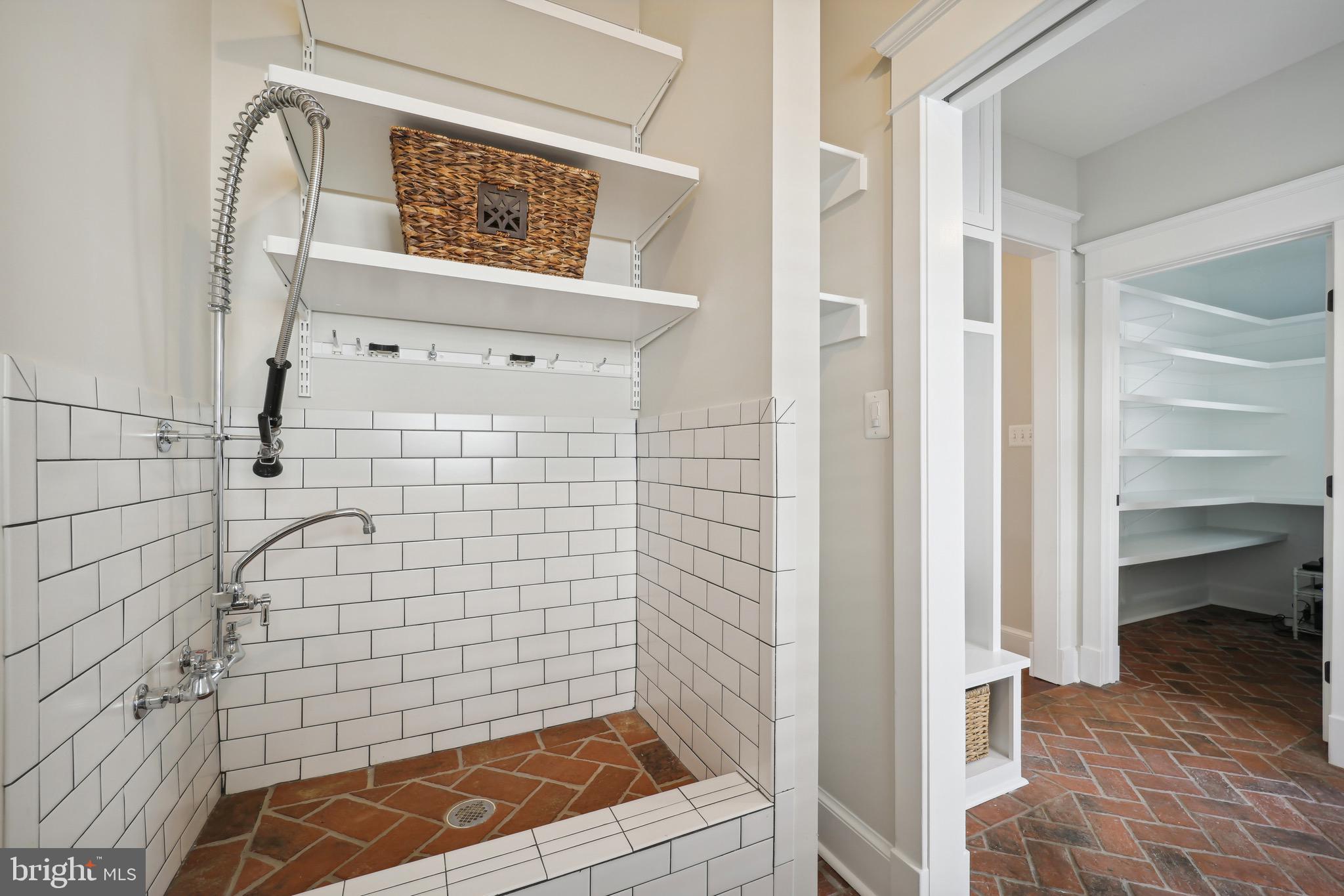 BON AIR - Residential