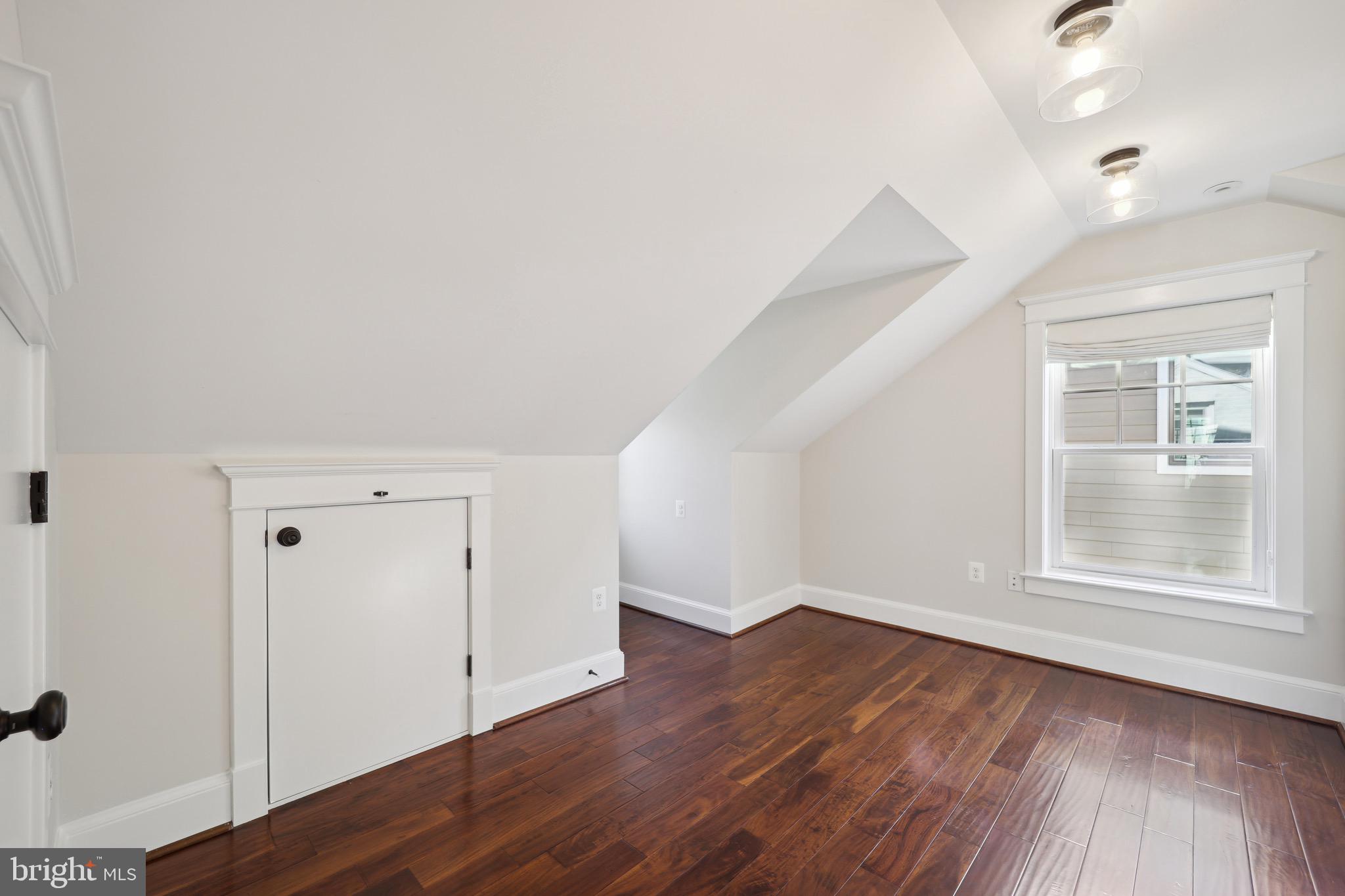 BON AIR - Residential