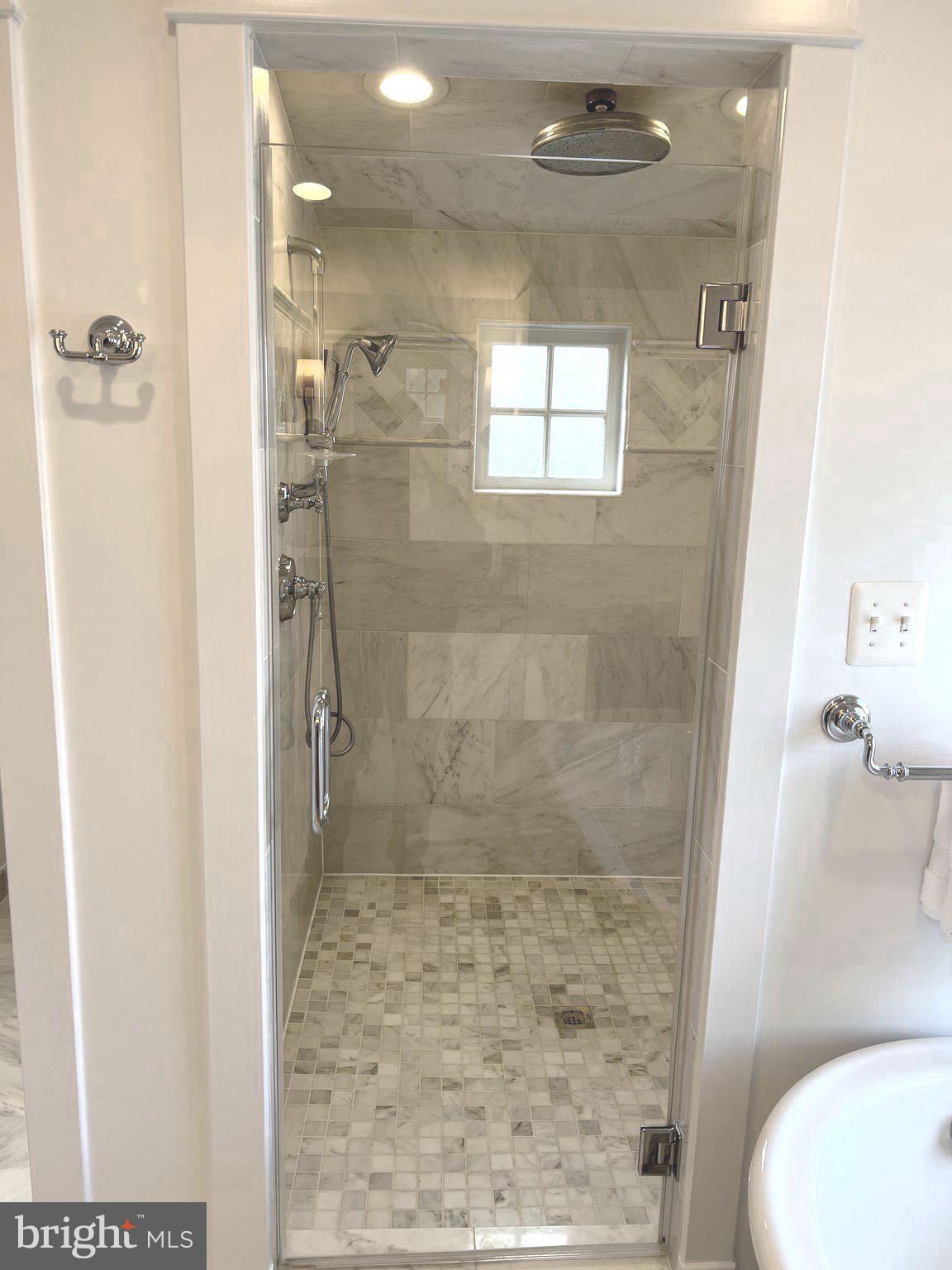 BON AIR - Residential