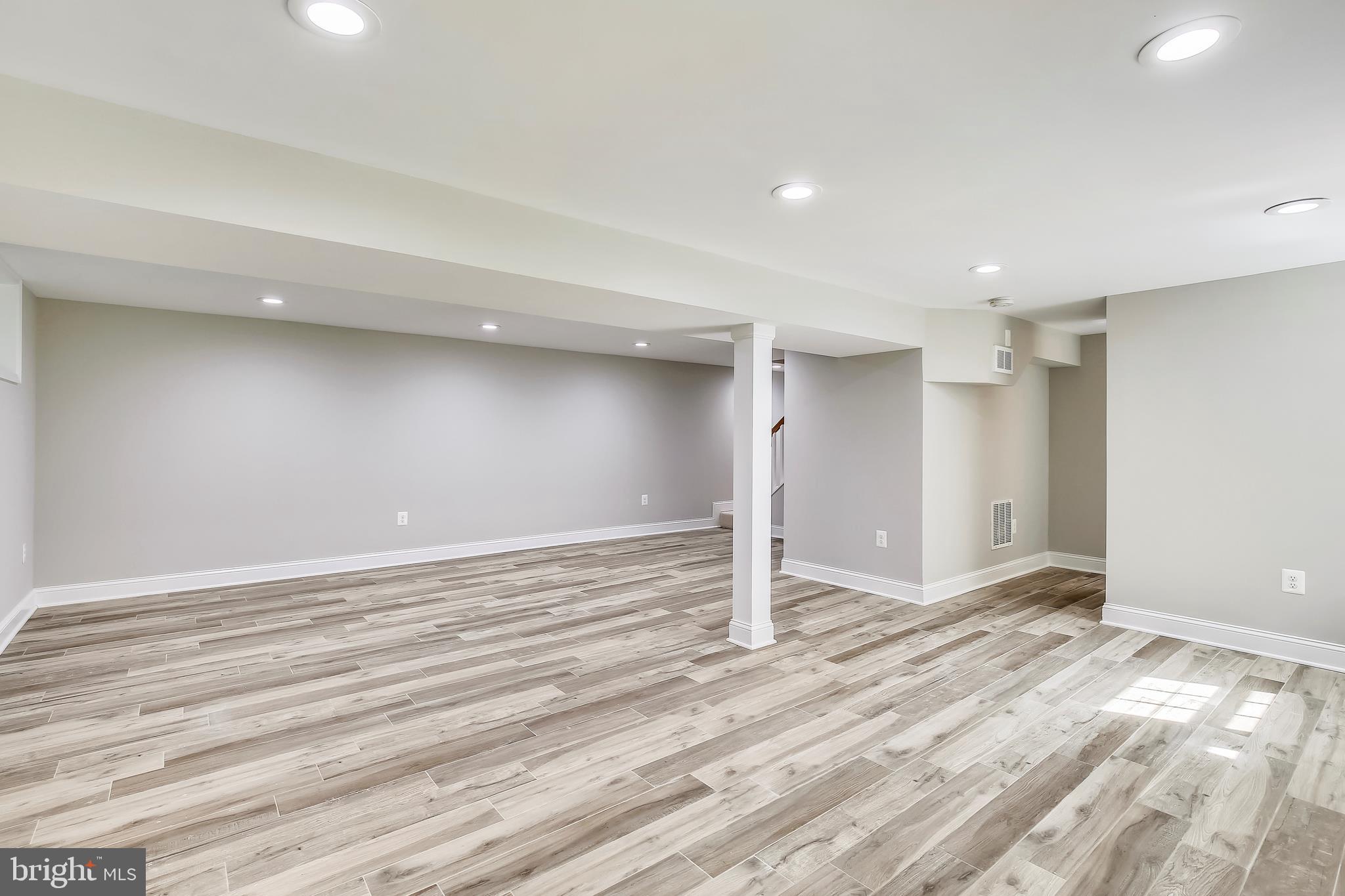 STRATFORD ON THE POTOMAC - Residential