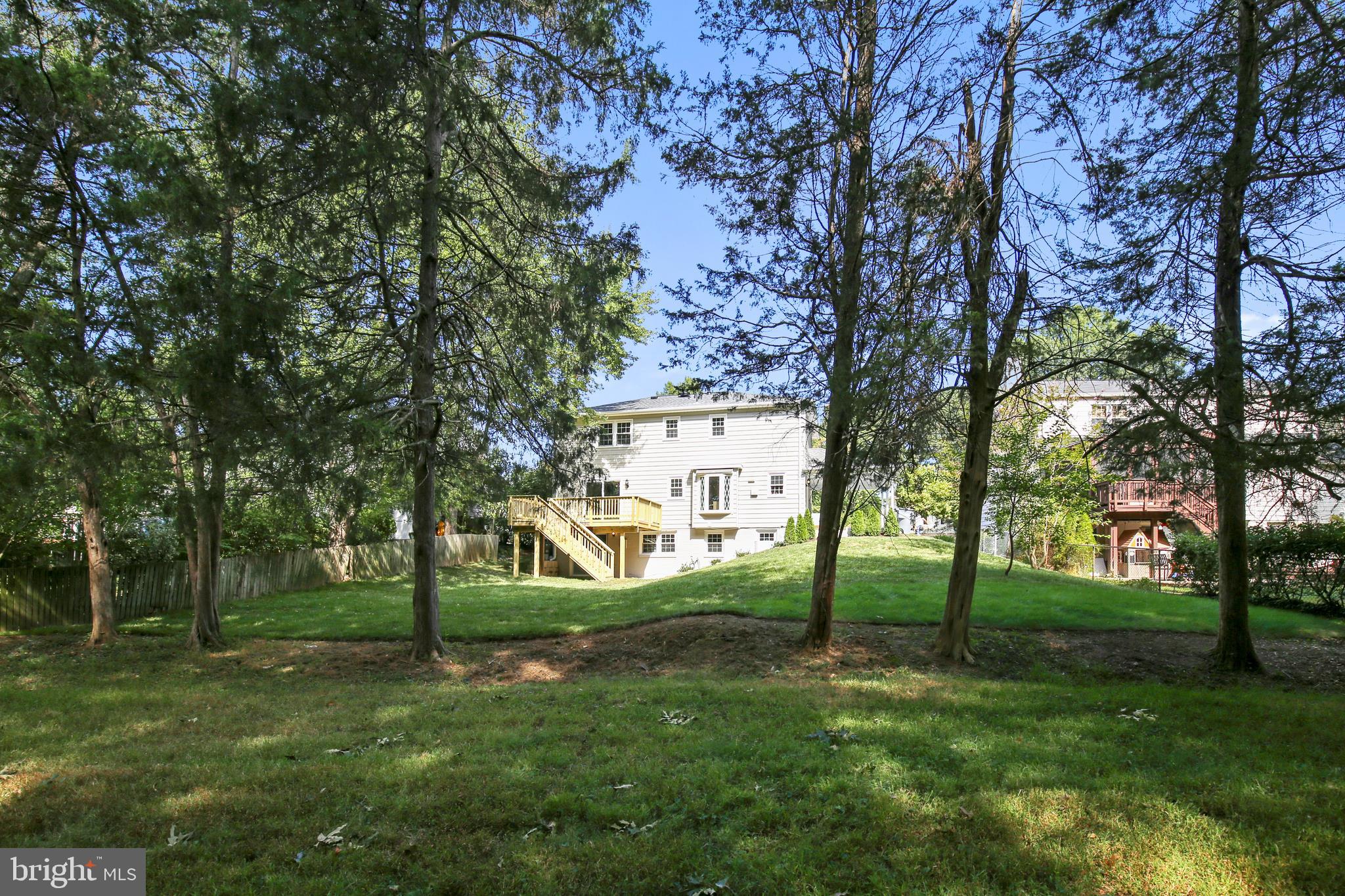 STRATFORD ON THE POTOMAC - Residential