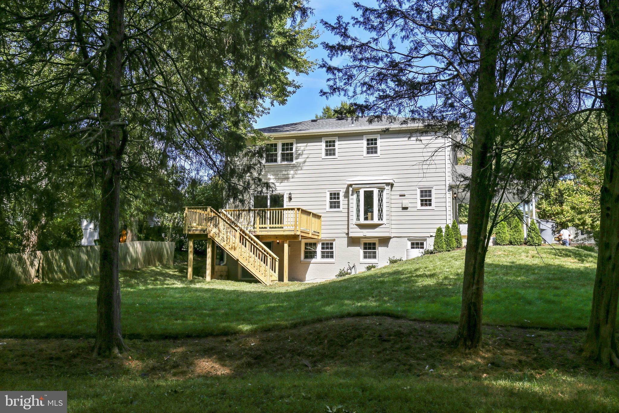 STRATFORD ON THE POTOMAC - Residential