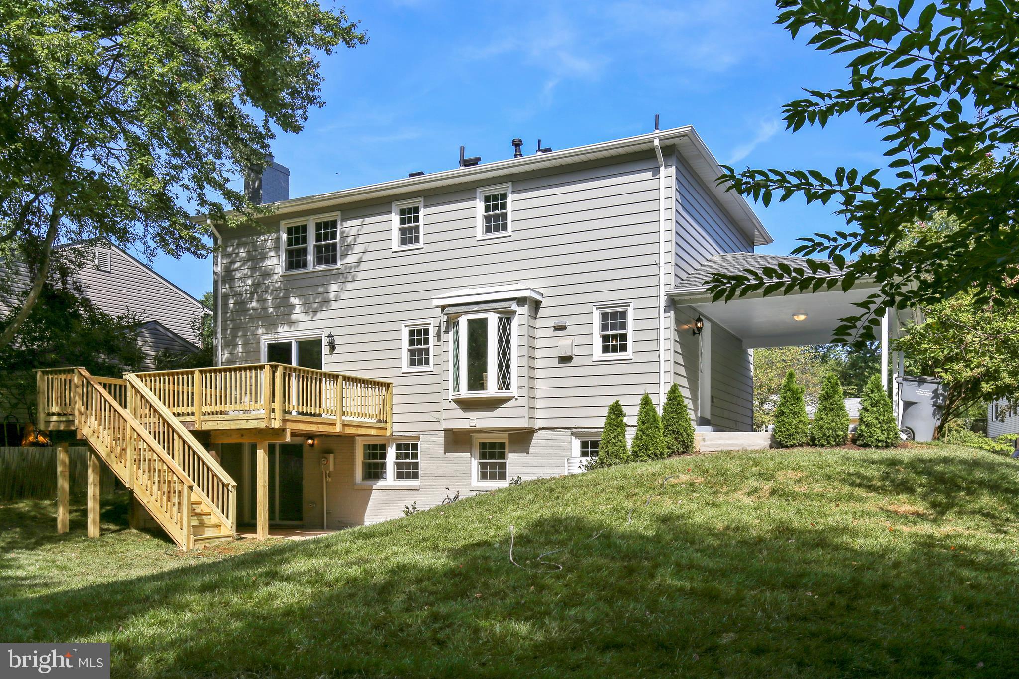 STRATFORD ON THE POTOMAC - Residential