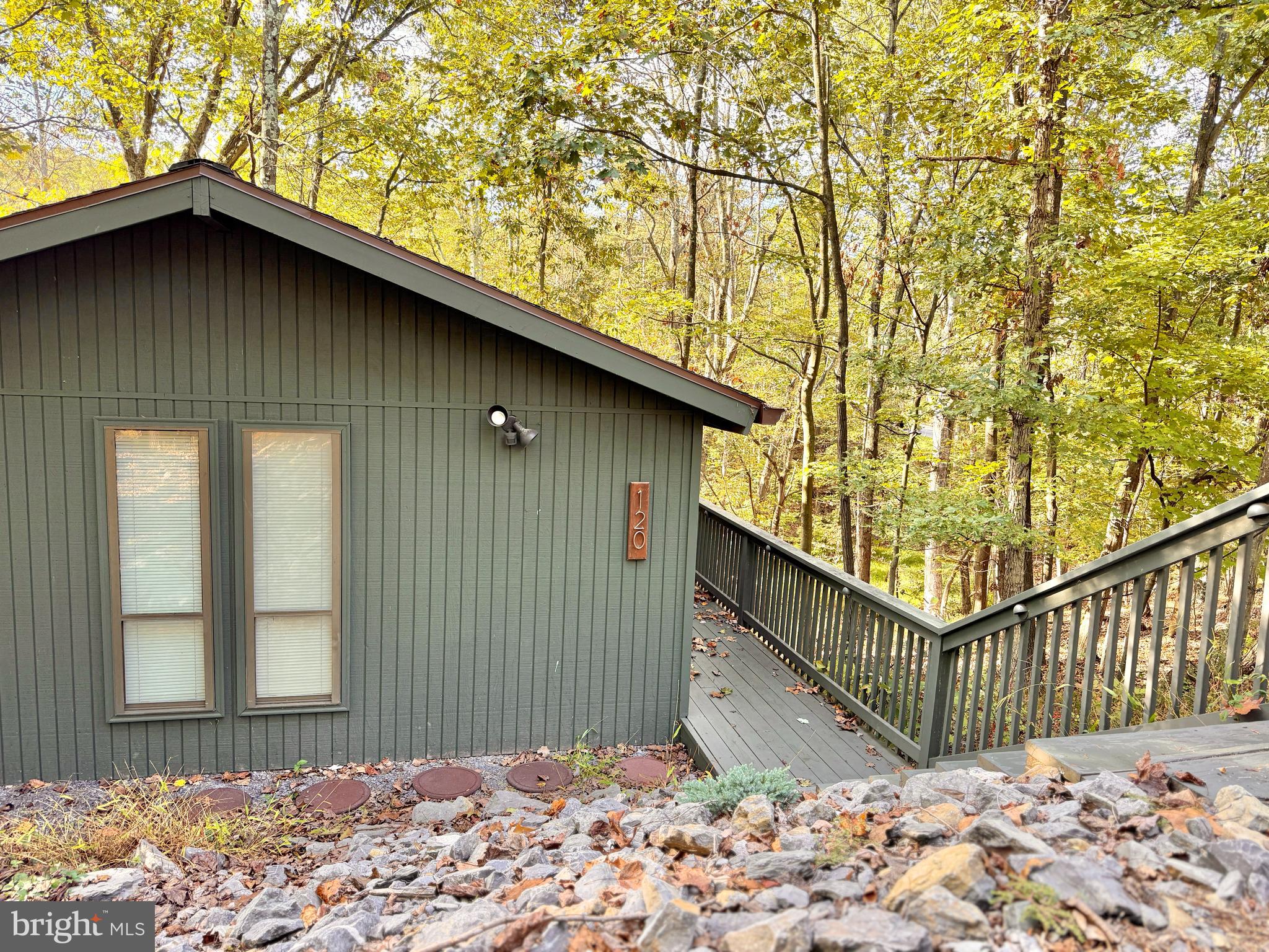 THE WOODS - Residential