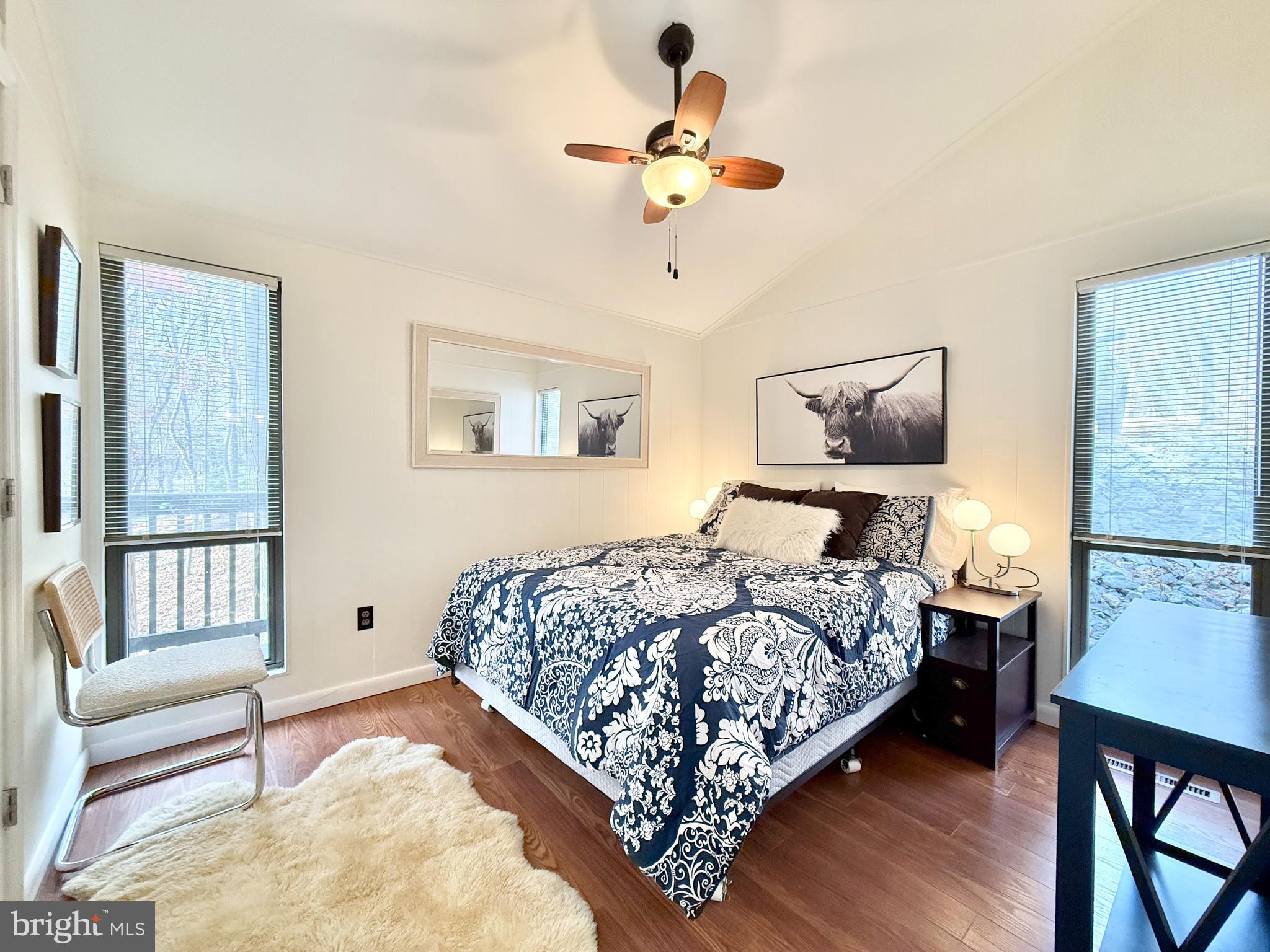 THE WOODS - Residential