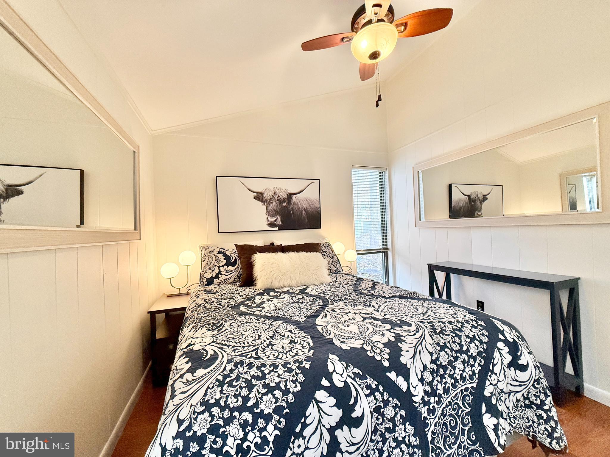 THE WOODS - Residential