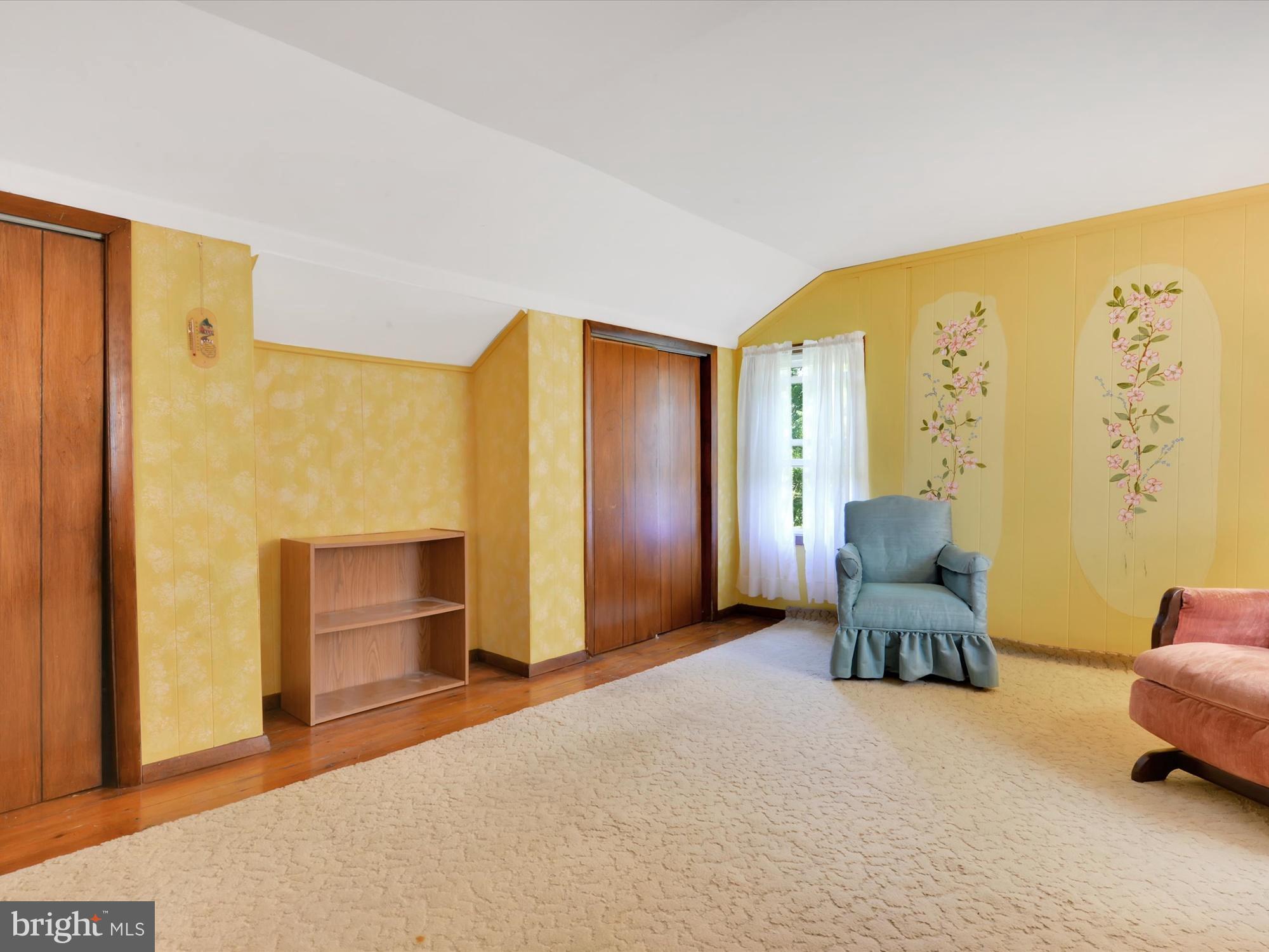 QUAKAKE - Residential