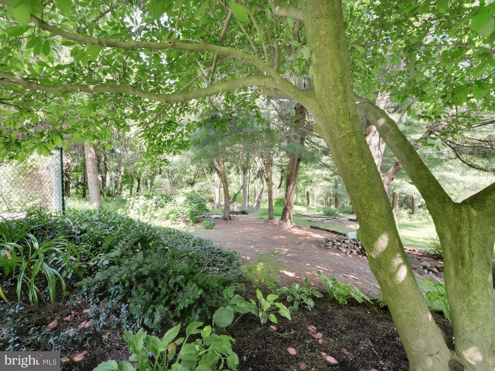 QUAKAKE - Residential