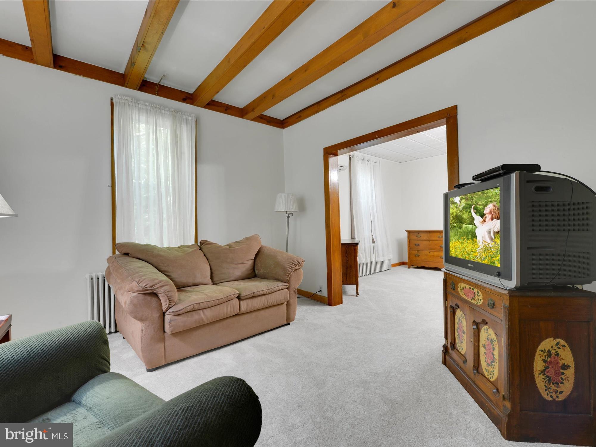 QUAKAKE - Residential