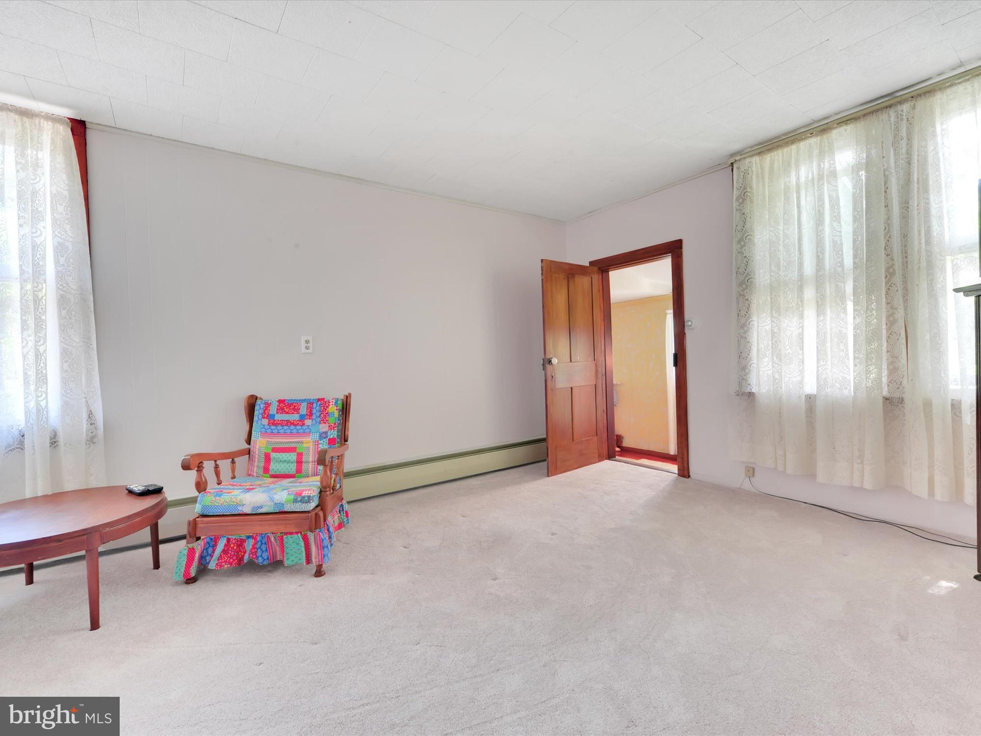 QUAKAKE - Residential