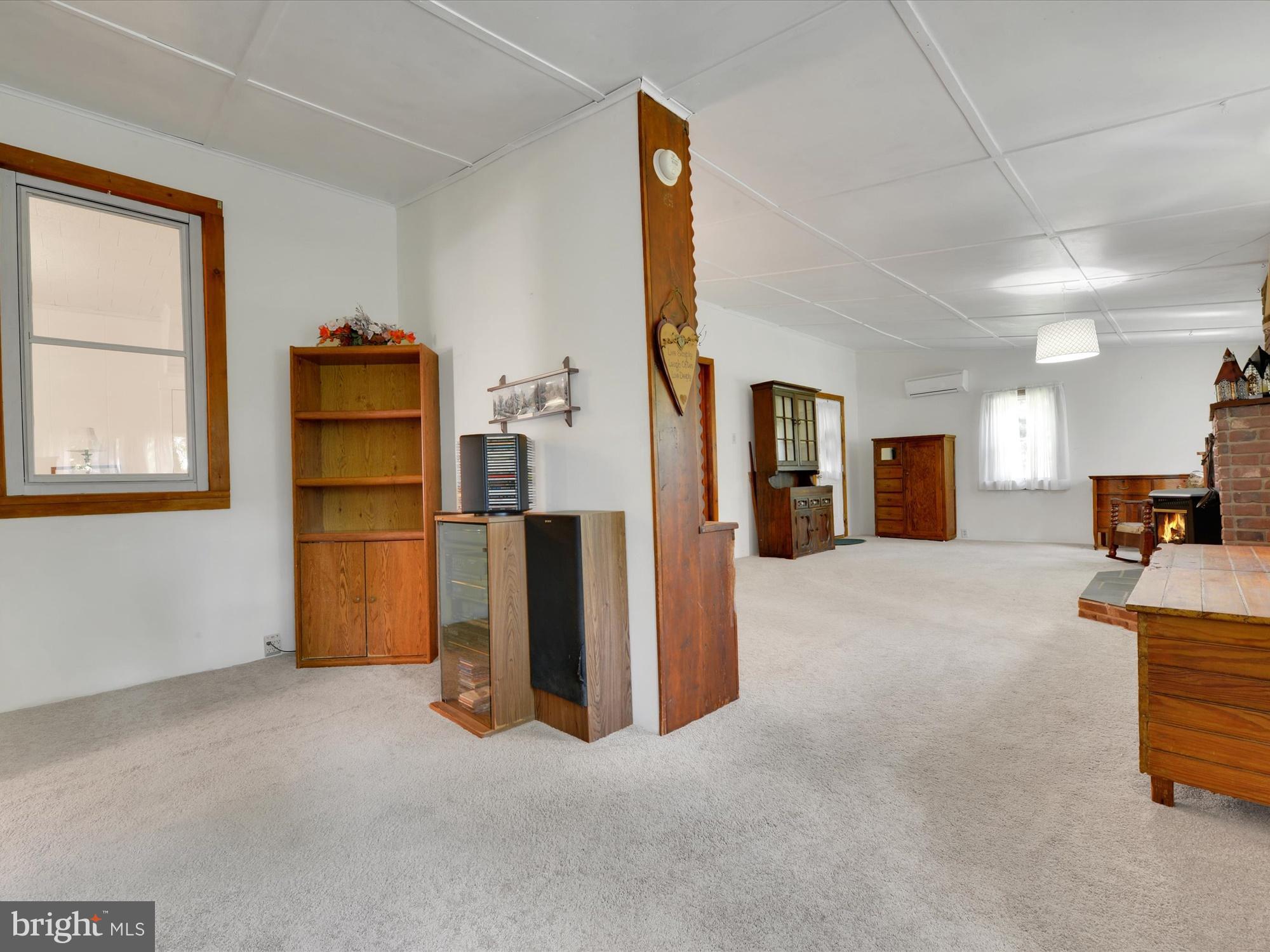 QUAKAKE - Residential