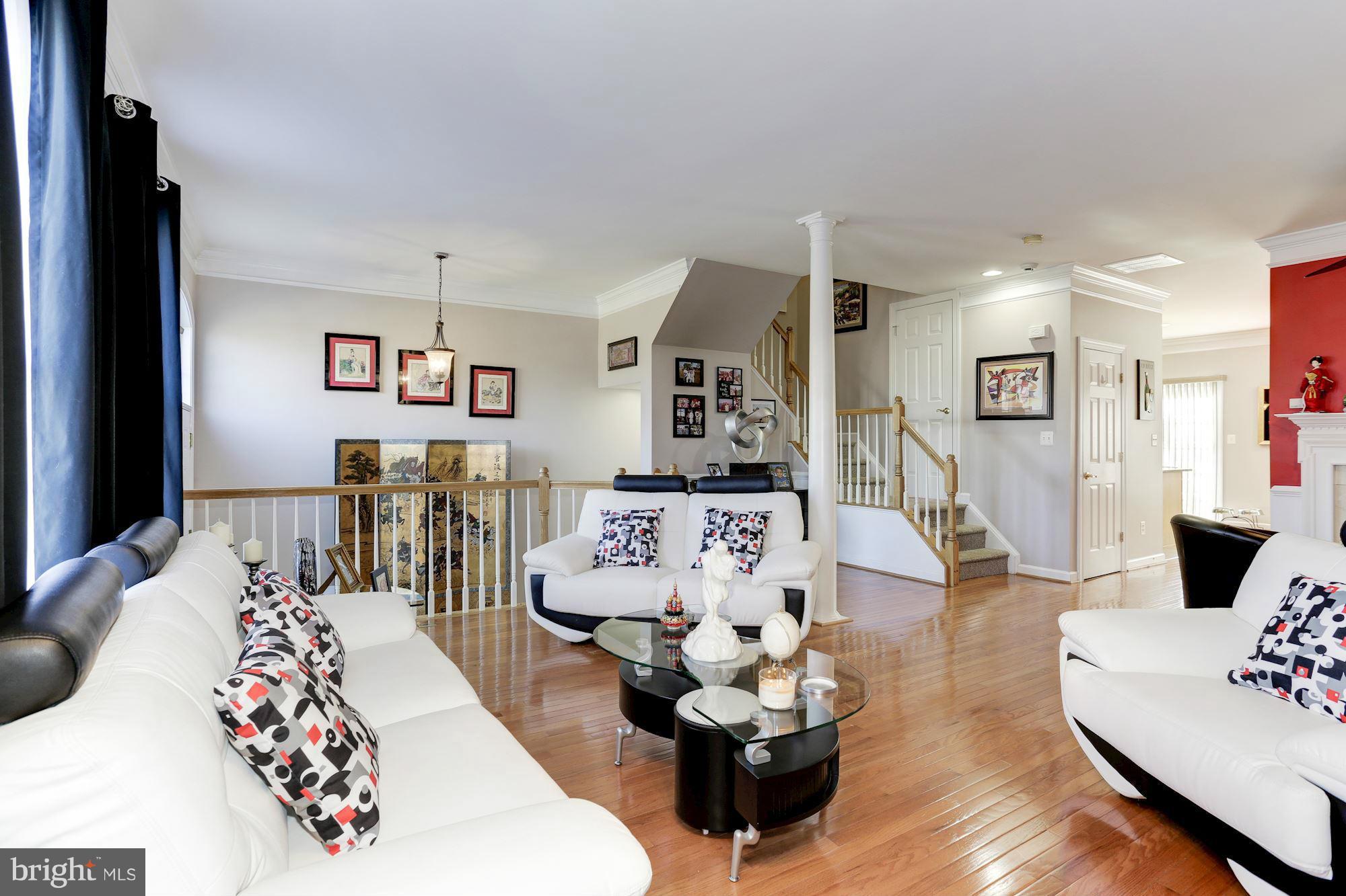 ELMWOOD - Residential