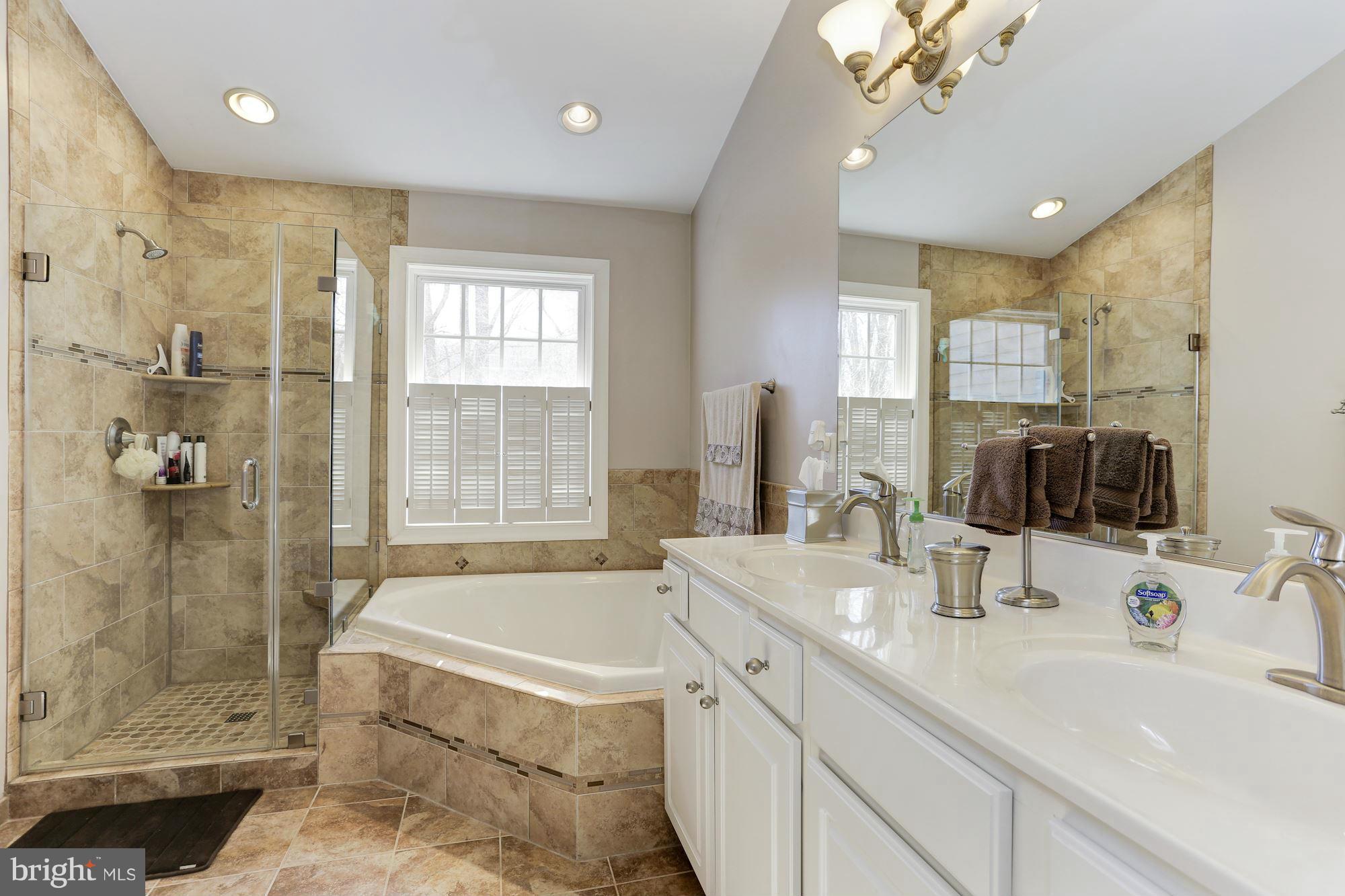 ELMWOOD - Residential