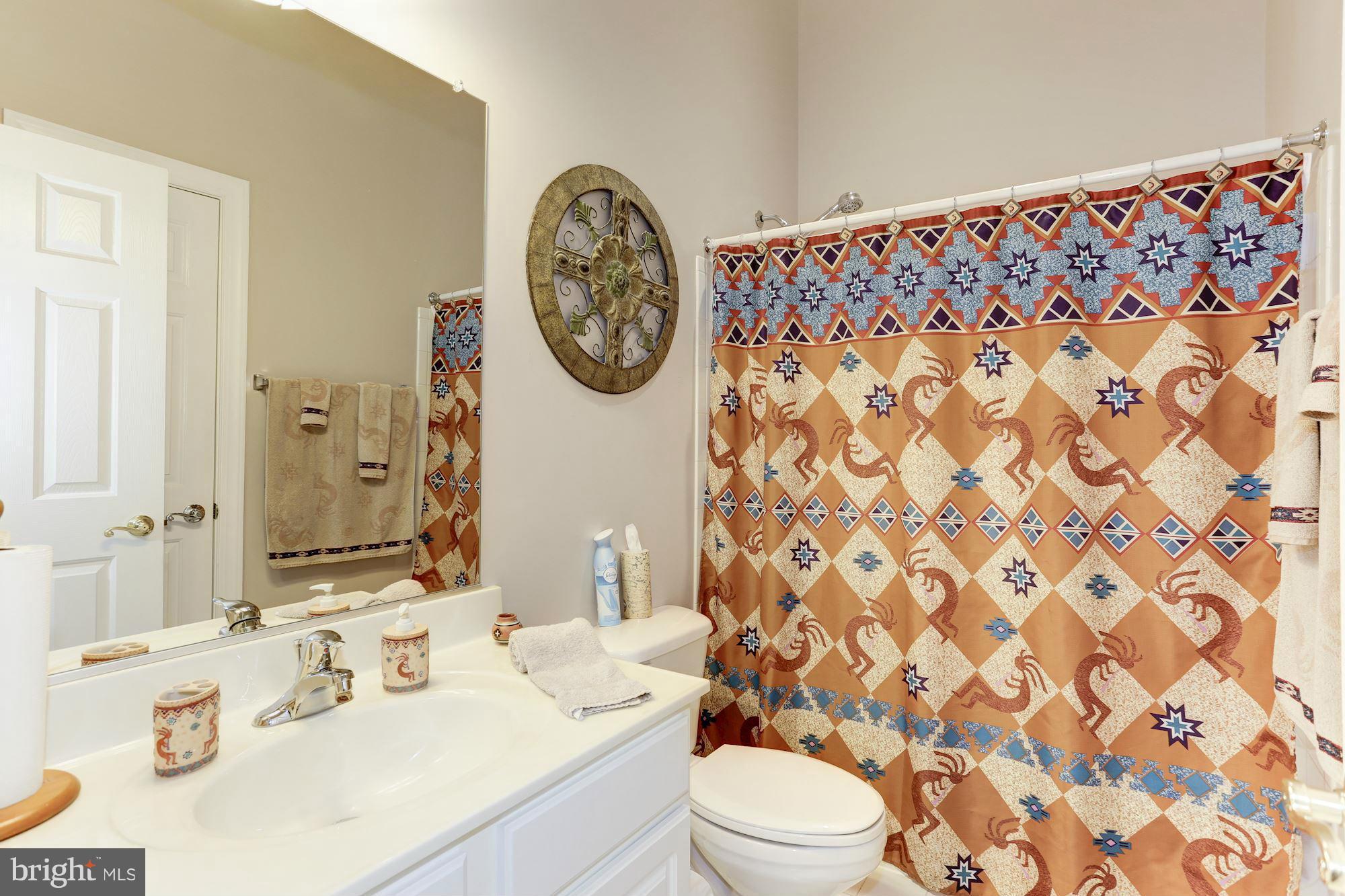 ELMWOOD - Residential