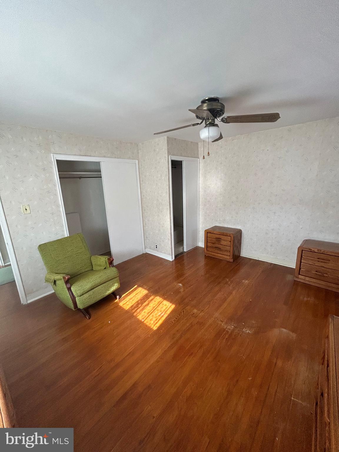 LAWNCREST - Residential