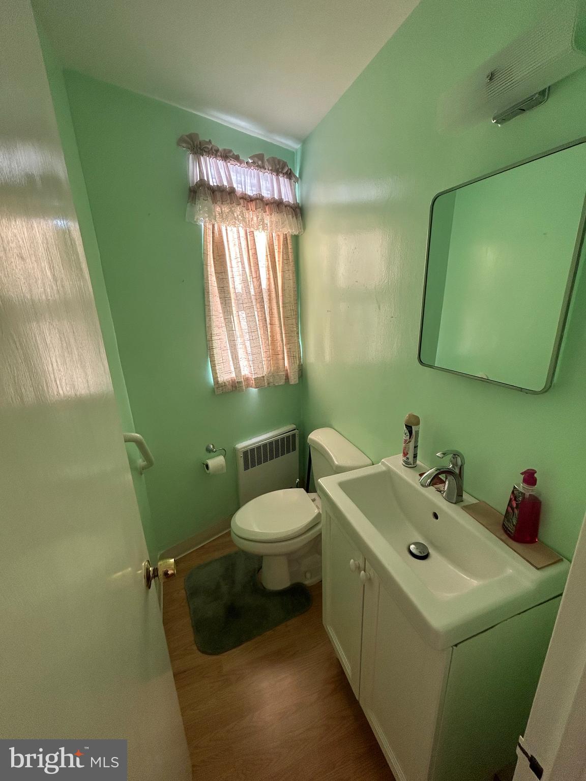 LAWNCREST - Residential