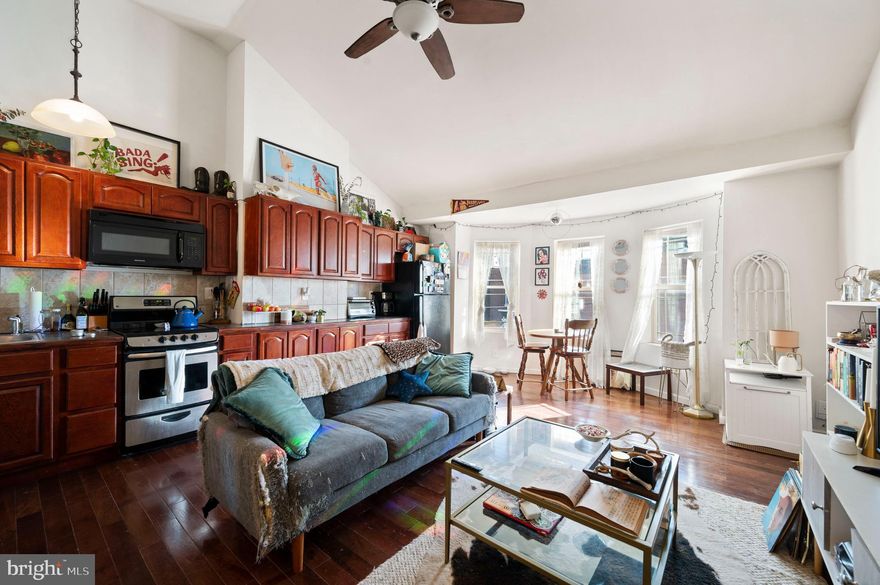 Available for anytime in April move in or for May 1st: Charming 1 bedroom apartment with soaring ceilings, abundant natural light, and great living space. This third (top) floor walk up features its own in-unit laundry. Living room is open and spacious  - easily accommodates work from home layouts. Kitchen has great cabinet and counter space and black and stainless appliances. Bedroom is well proportioned, and tile bath with is bright and airy. Small pet friendly (one pet under 25 lbs) with one time pet fee of $250. Walk to everything Northern Liberties and Fishtown have to offer from this convenient location near 4th St at Girard Ave.