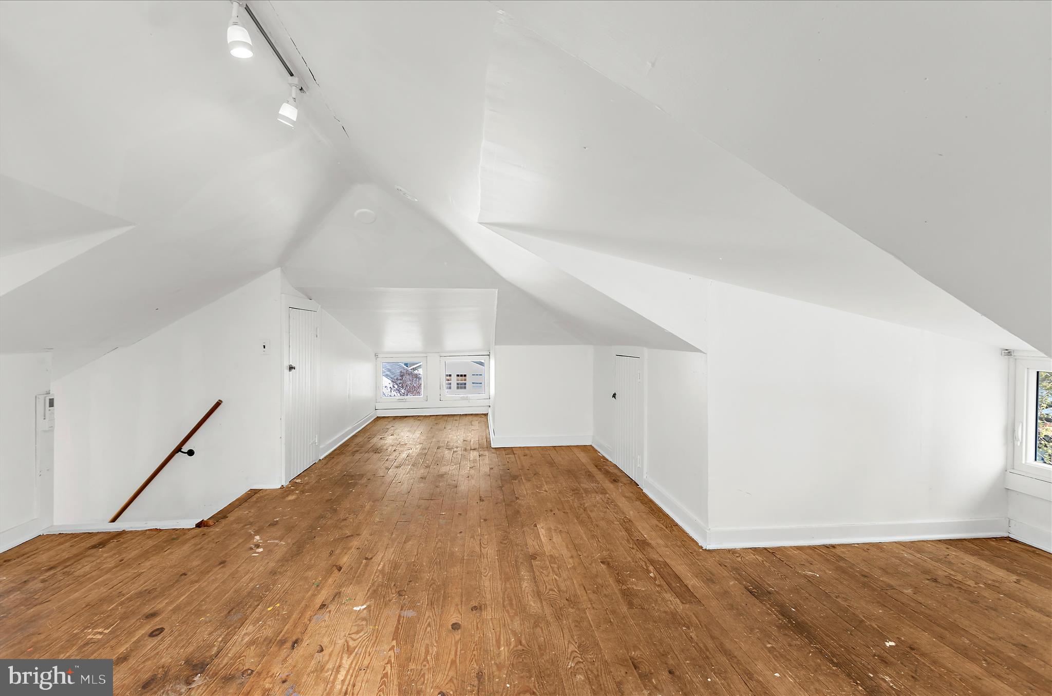 RIVERA BEACH - Residential