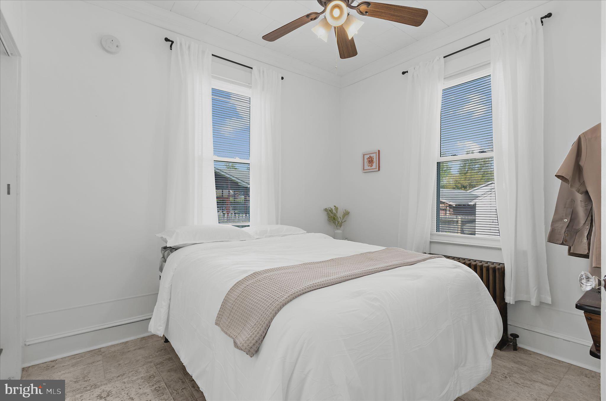 RIVERA BEACH - Residential