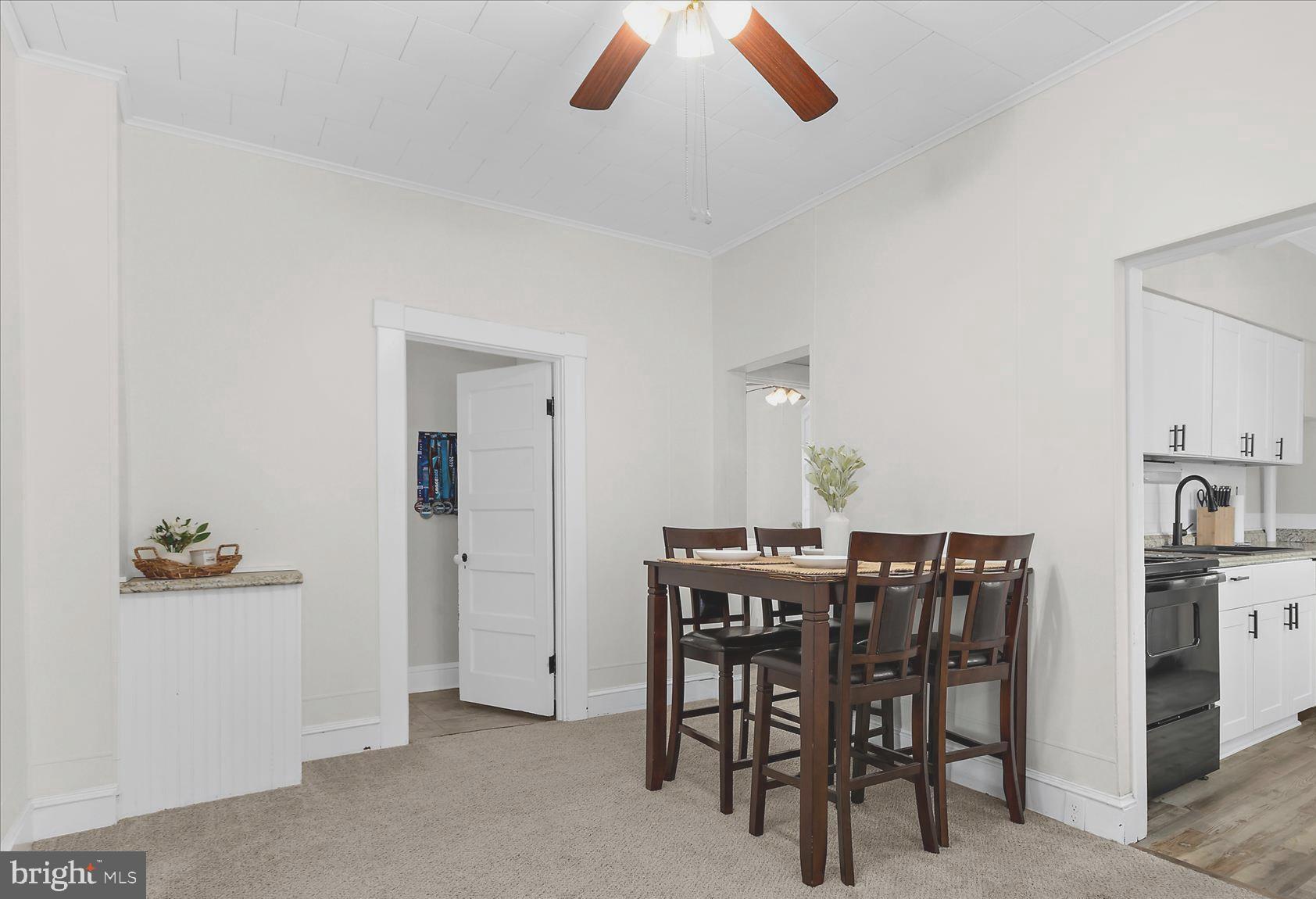 RIVERA BEACH - Residential