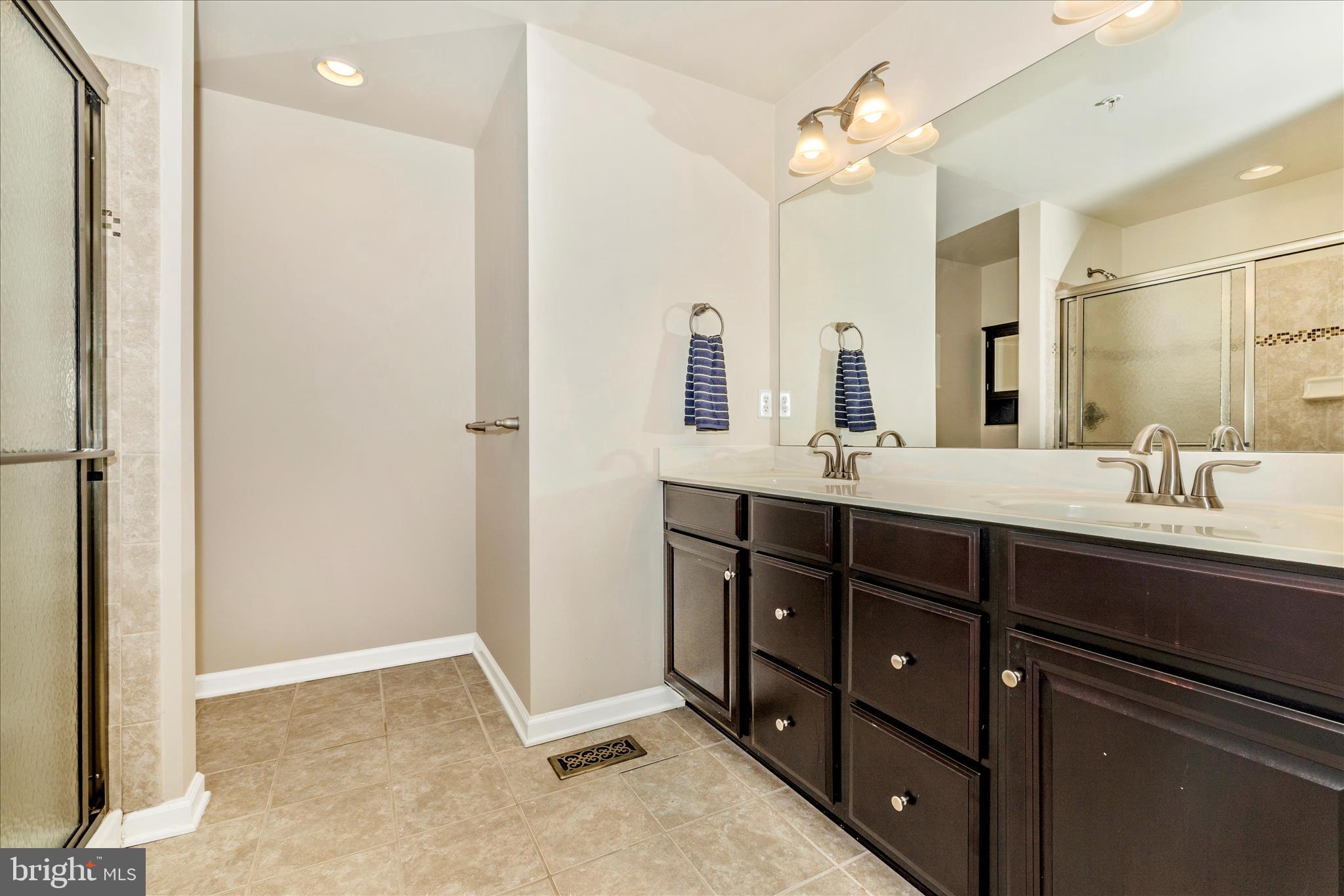 LINTON AT BALLENGER - Residential