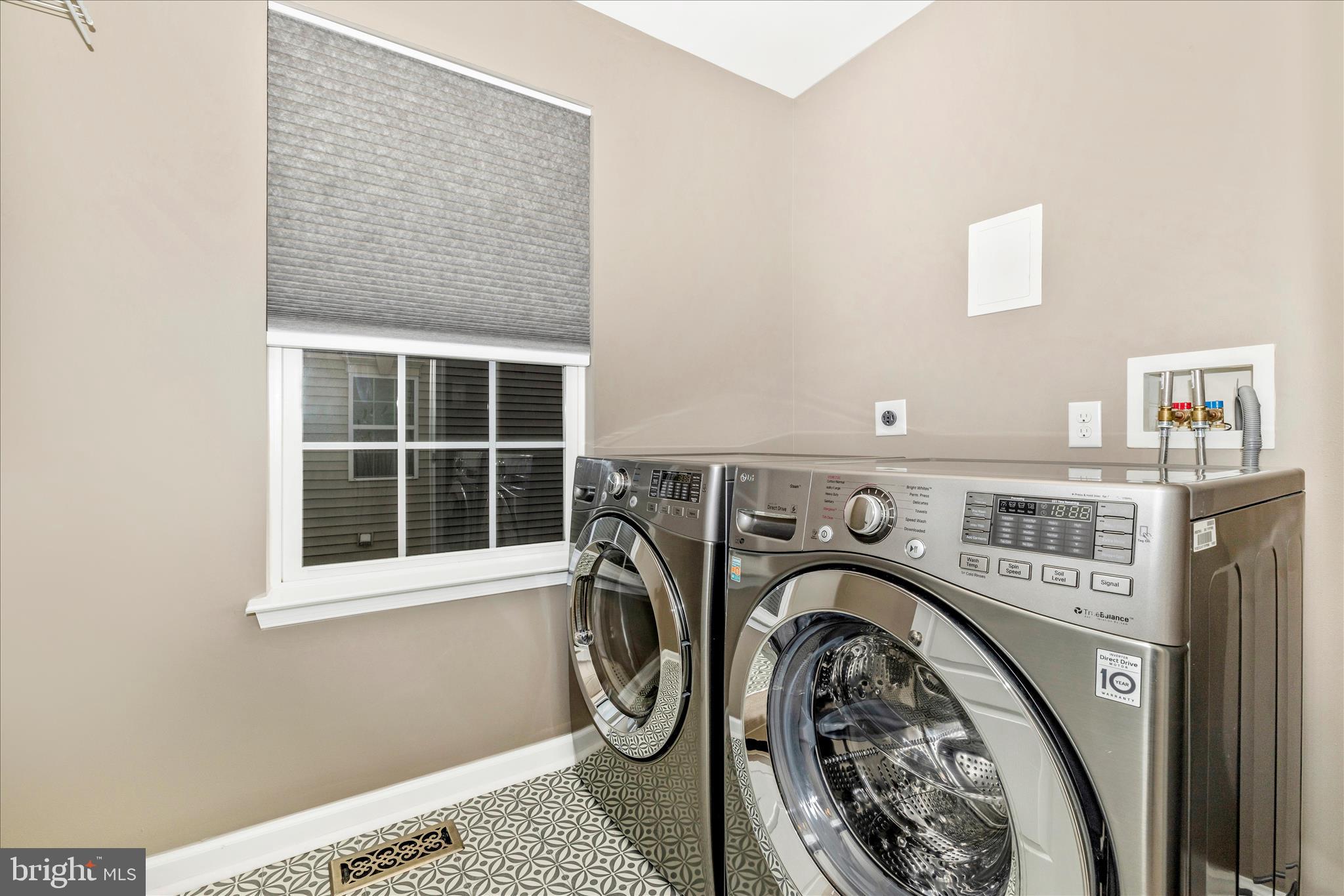 LINTON AT BALLENGER - Residential