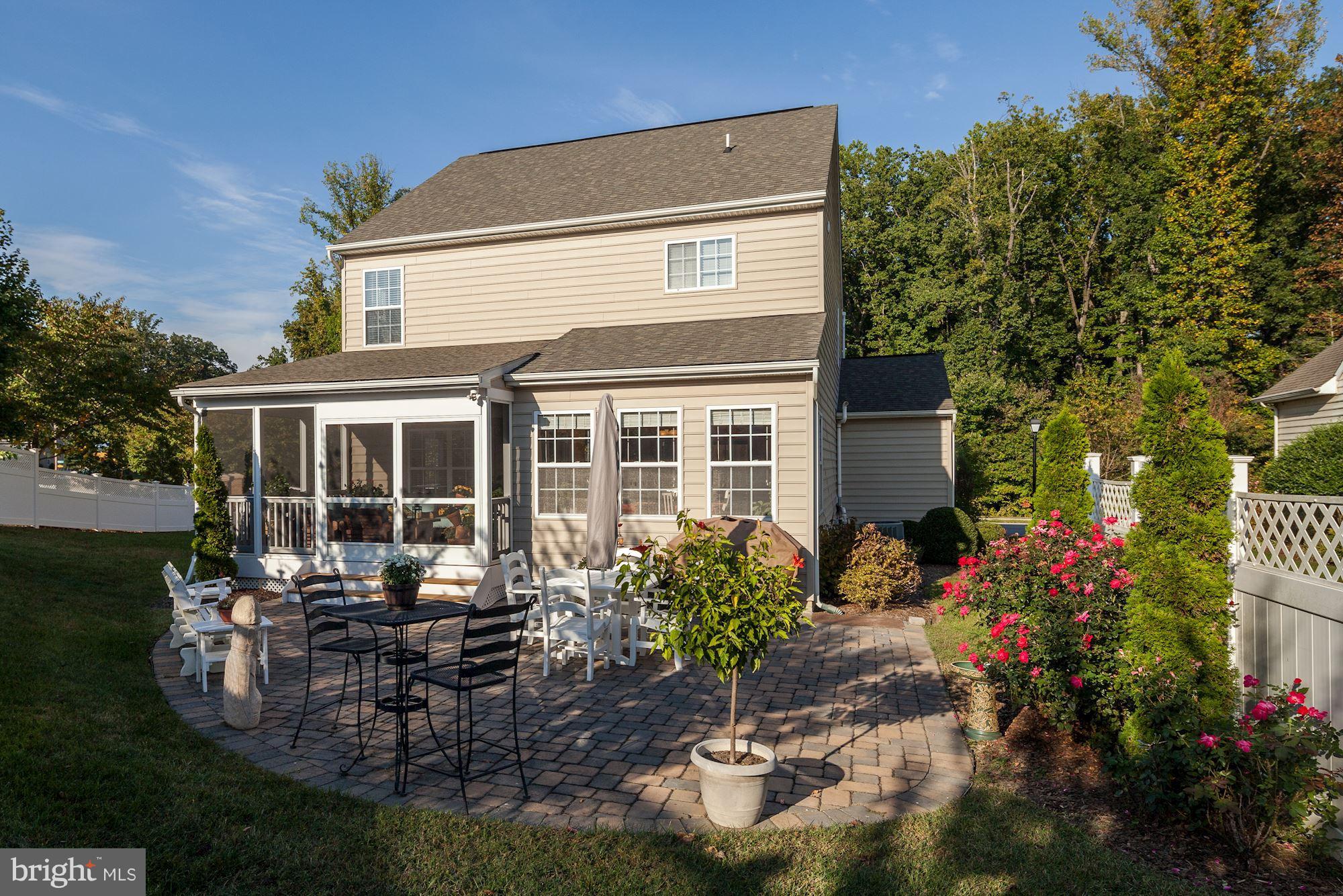 VILLAS AT SEVERNA PARK - Residential Lease